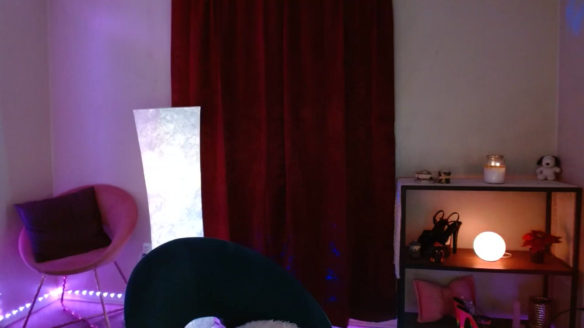 Gallery image thumbnail from DaniSlice's myfreecams stream on, 01/16/2025, 09:51 image 15 of 20