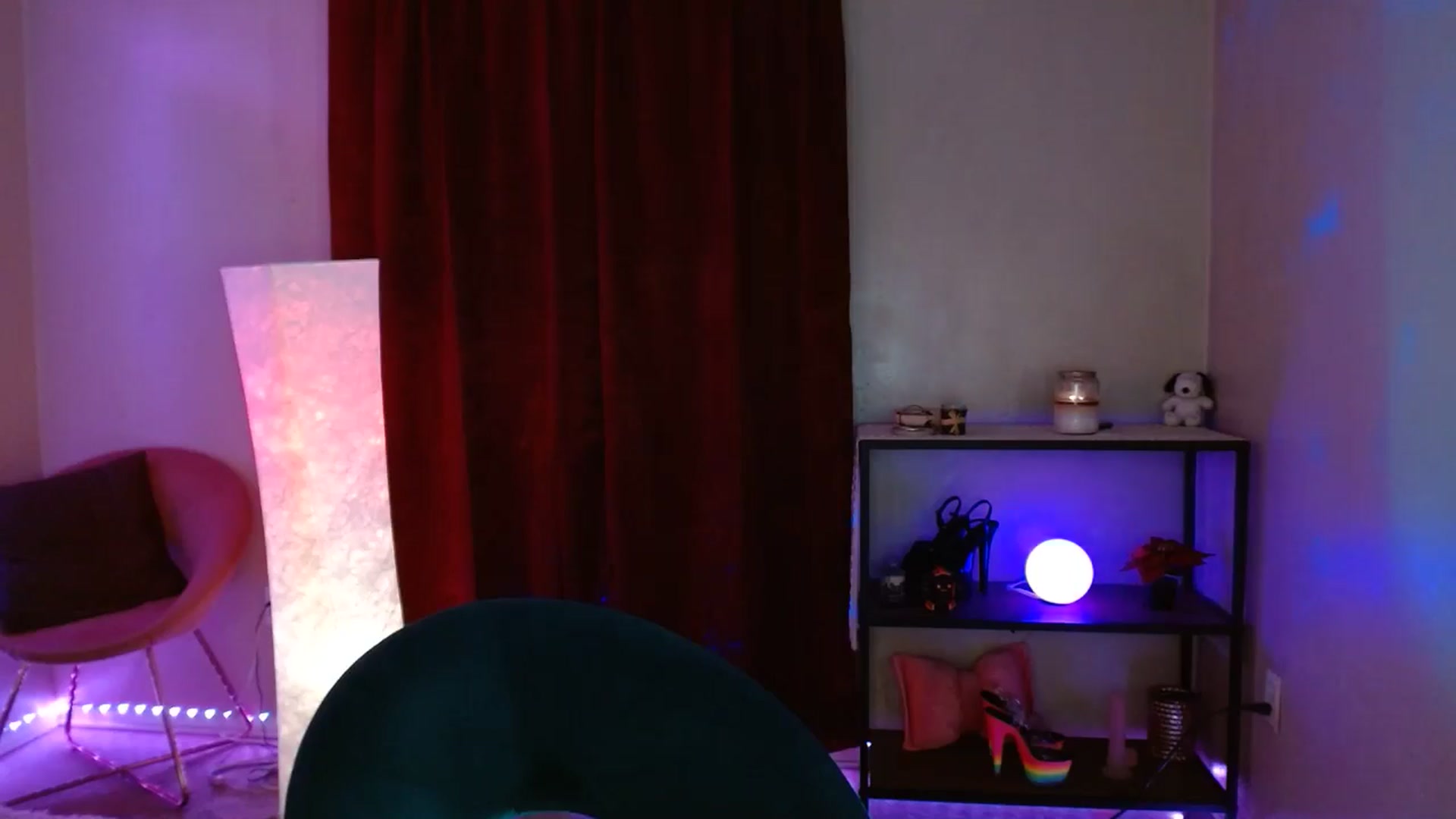 Gallery image thumbnail from DaniSlice's myfreecams stream on, 01/23/2025, 24:04 image 18 of 20