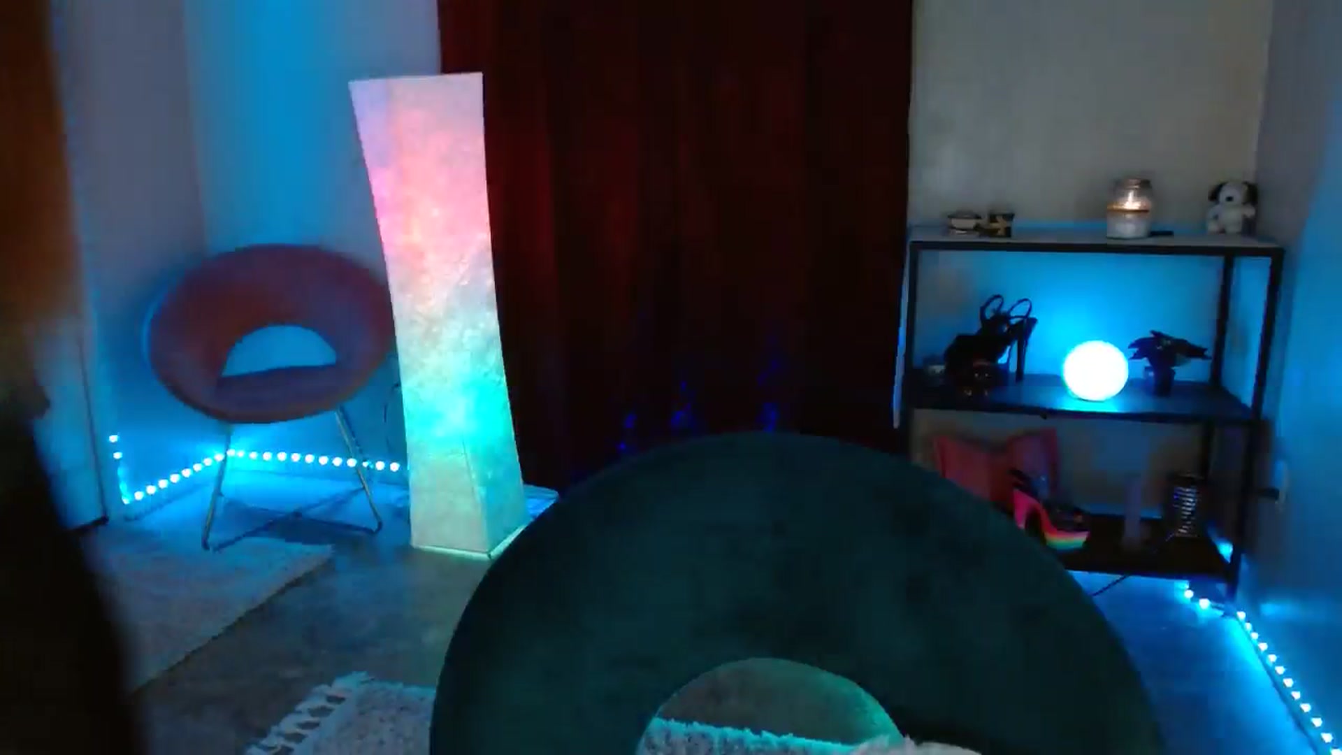 Gallery image thumbnail from DaniSlice's myfreecams stream on, 01/24/2025, 07:56 image 19 of 20
