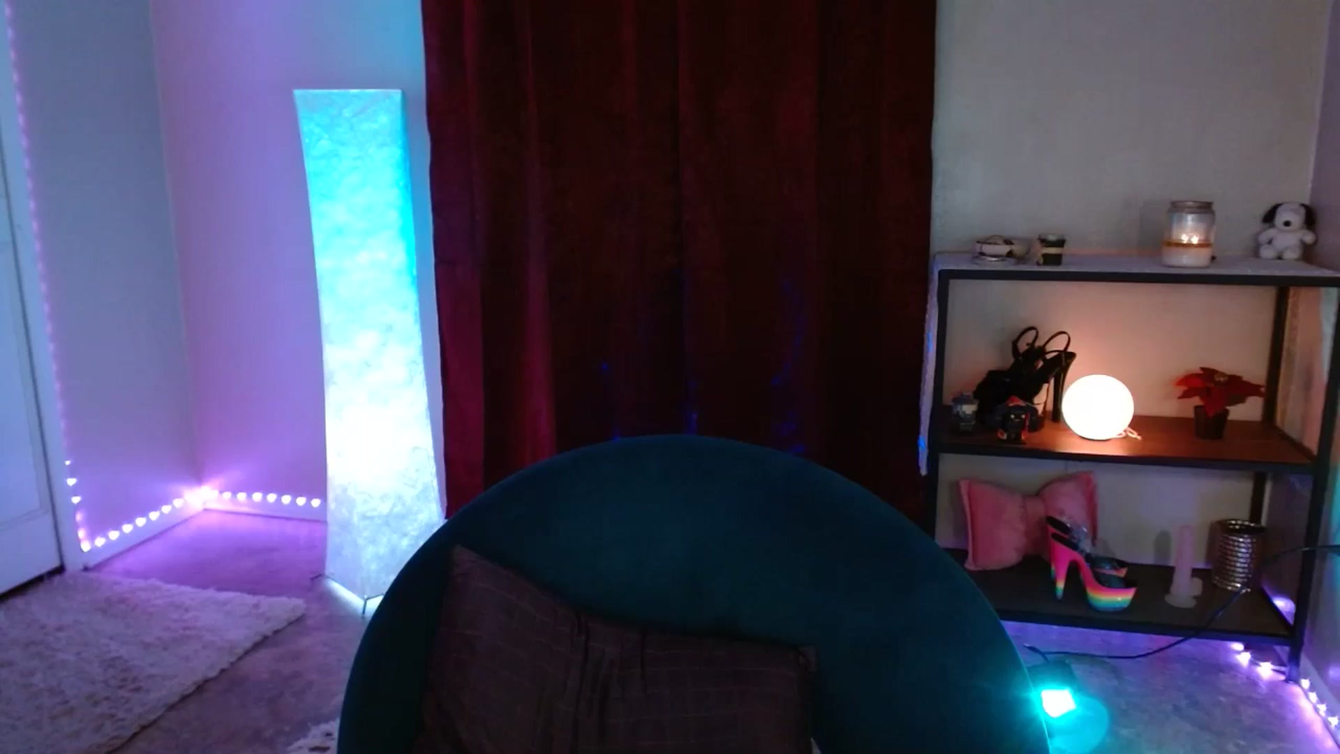 Gallery image thumbnail from DaniSlice's myfreecams stream on, 01/31/2025, 10:57 image 17 of 20