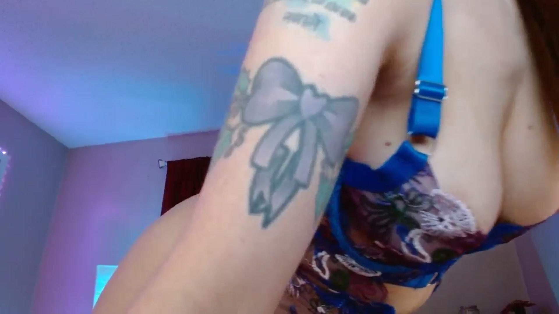 Gallery image thumbnail from DaniSlice's myfreecams stream on, 02/04/2025, 09:12 image 7 of 20