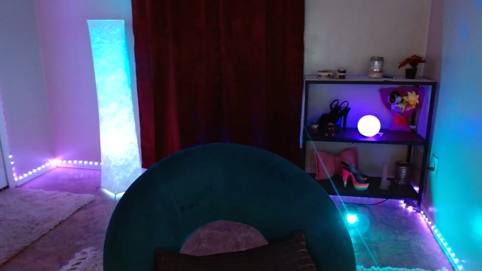 Gallery image thumbnail from DaniSlice's myfreecams stream on, 02/04/2025, 09:37 image 9 of 20