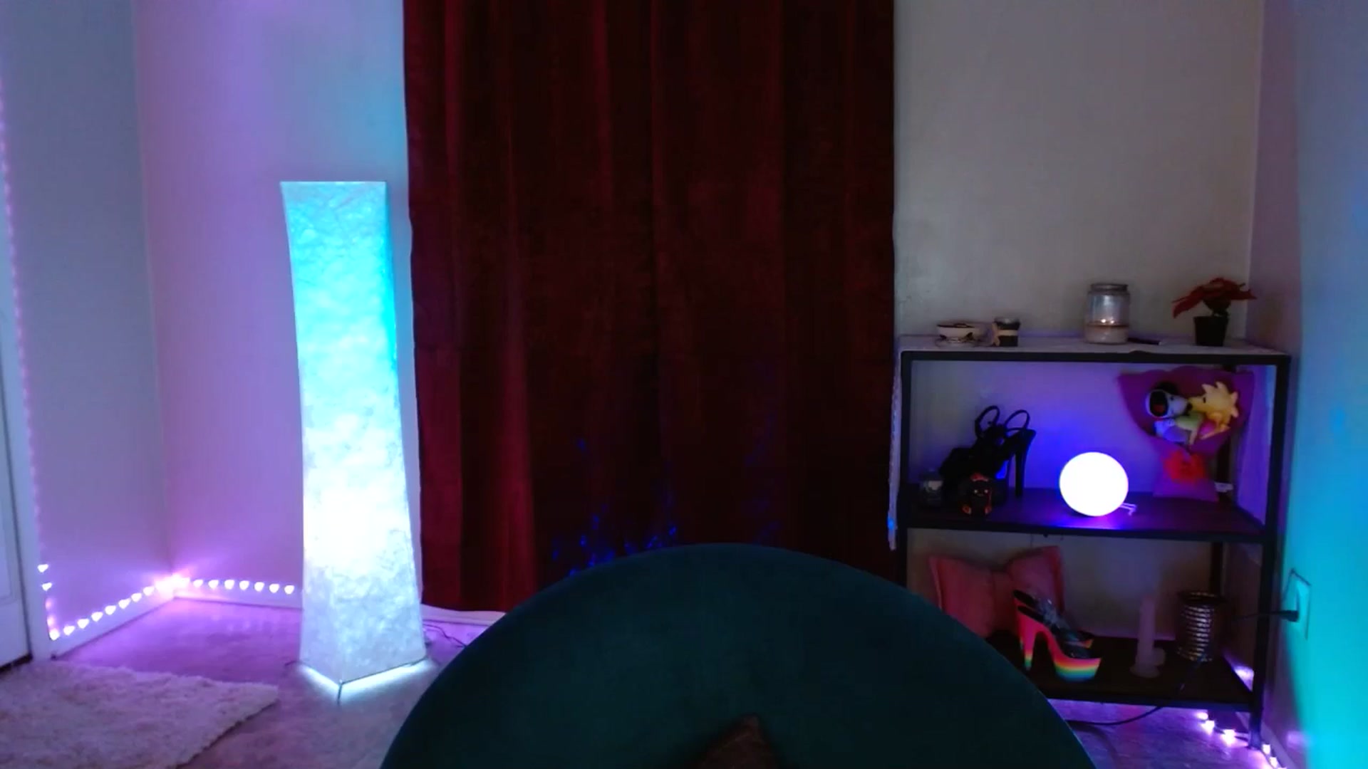 Gallery image thumbnail from DaniSlice's myfreecams stream on, 02/04/2025, 10:34 image 17 of 20