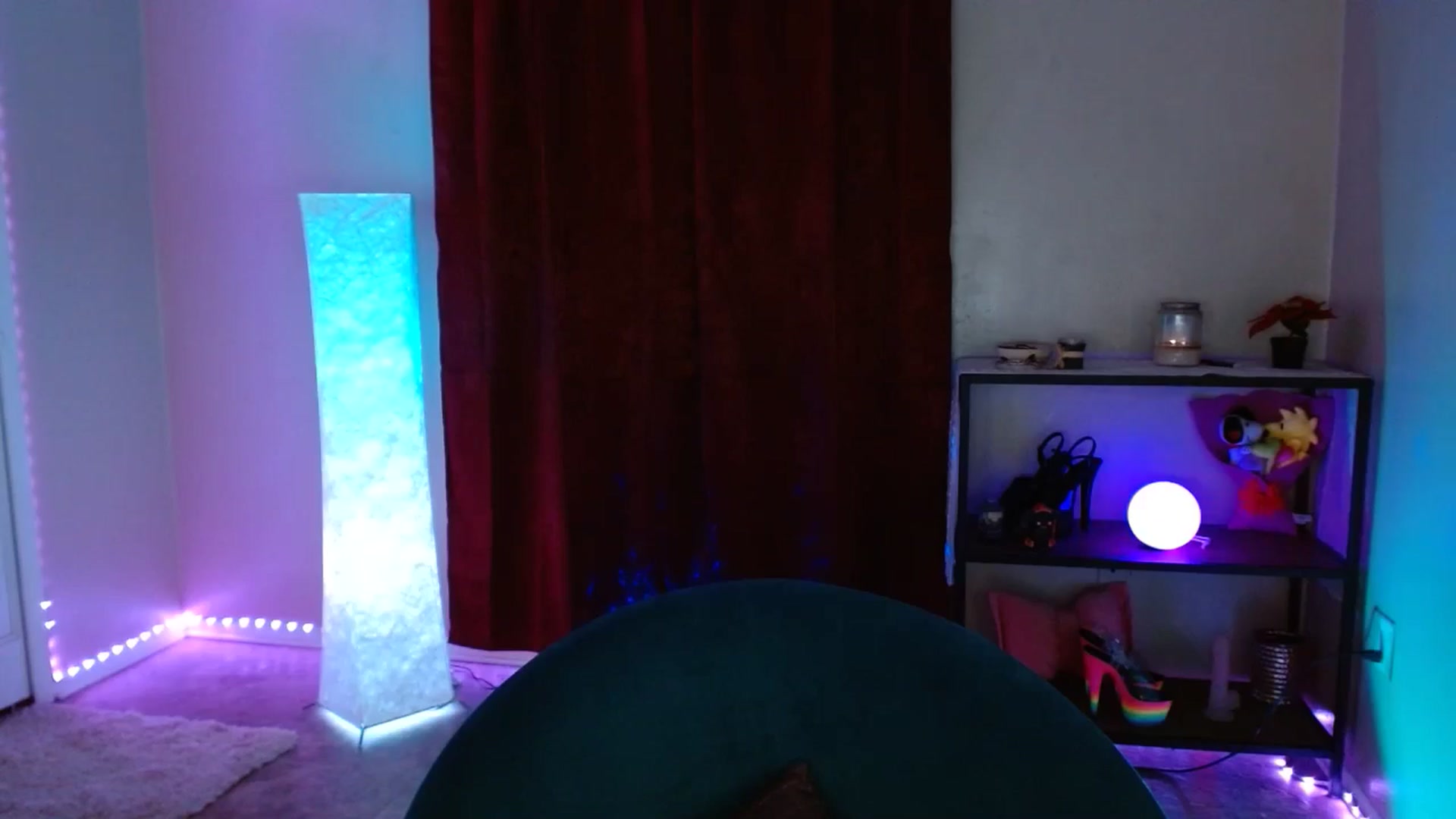 Gallery image thumbnail from DaniSlice's myfreecams stream on, 02/04/2025, 10:34 image 18 of 20