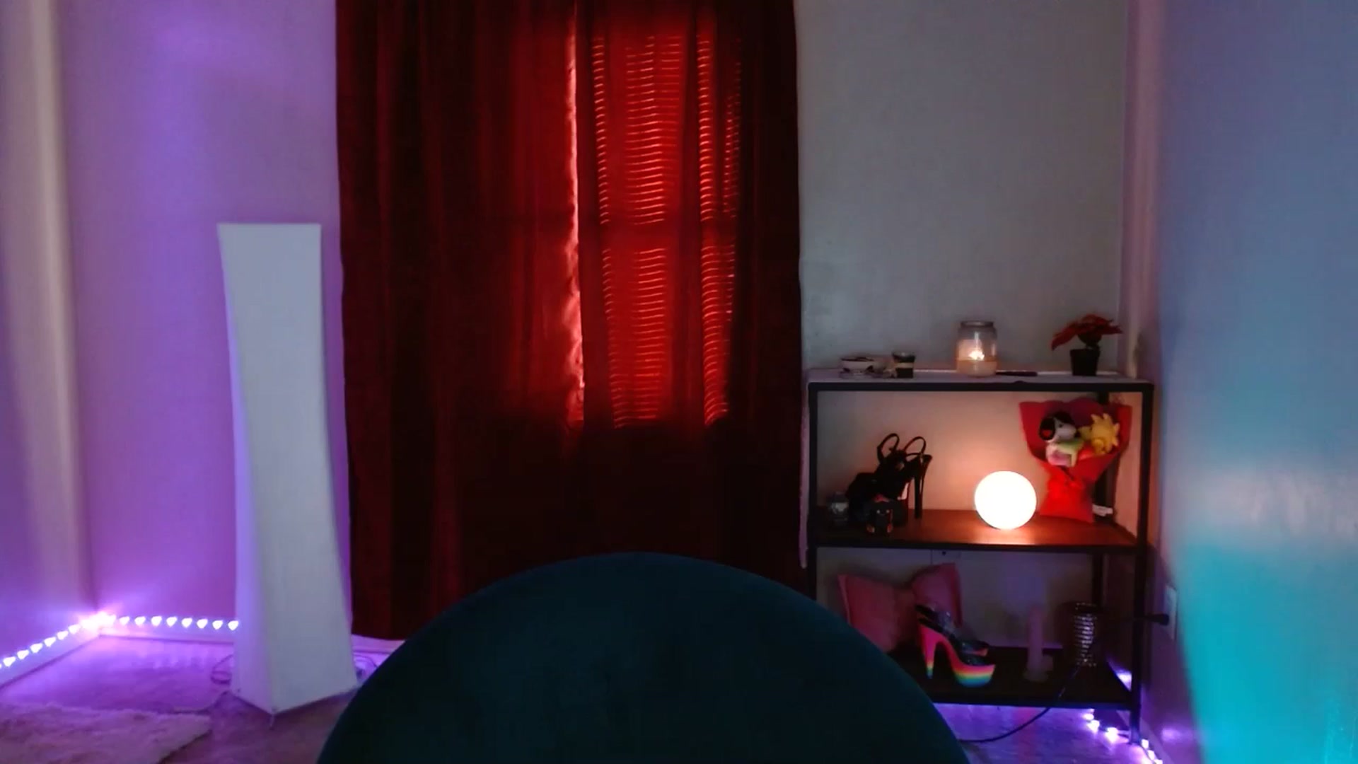 Gallery image thumbnail from DaniSlice's myfreecams stream on, 02/05/2025, 13:38 image 3 of 20