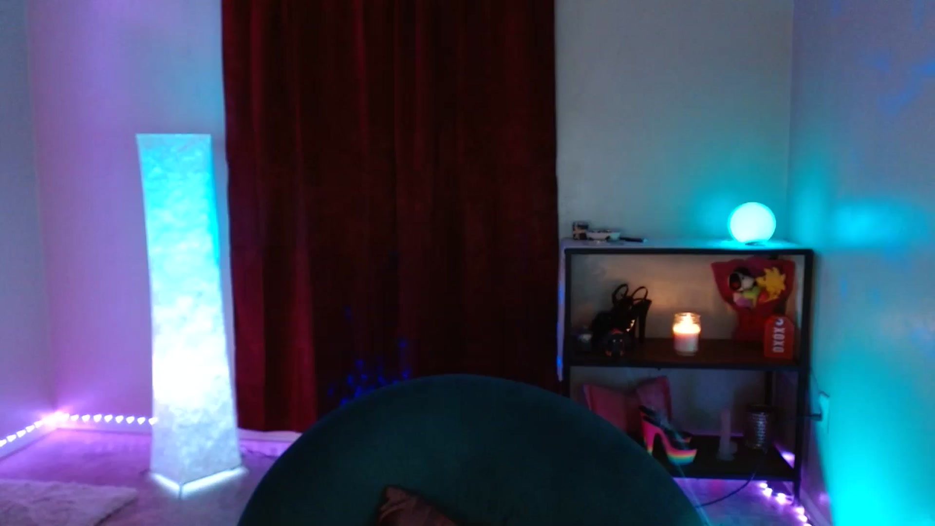 Gallery image thumbnail from DaniSlice's myfreecams stream on, 02/18/2025, 04:58 image 19 of 20