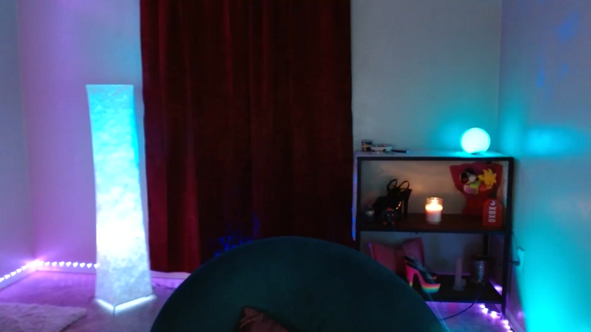 Gallery image thumbnail from DaniSlice's myfreecams stream on, 02/18/2025, 04:58 image 18 of 20