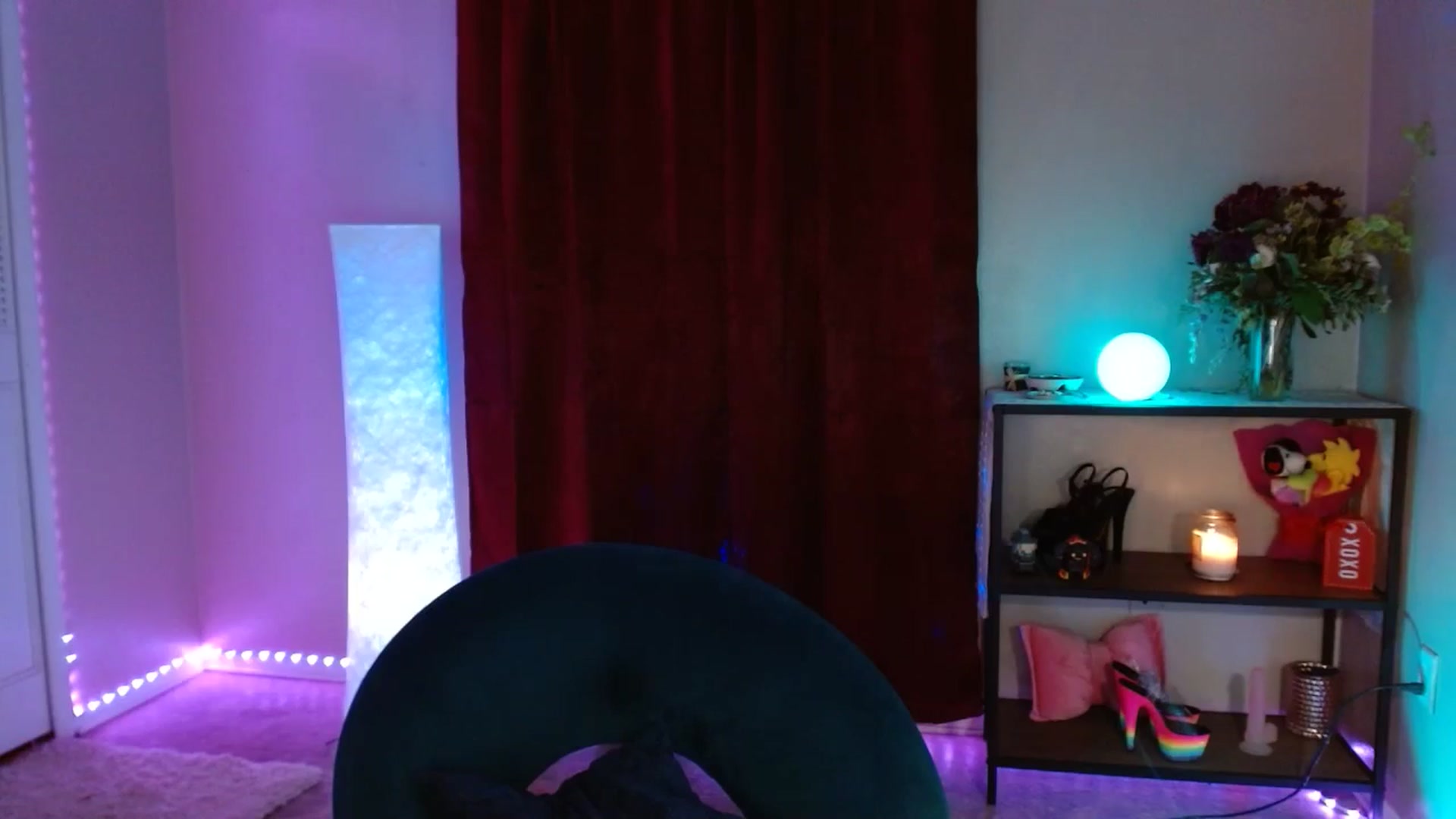 Gallery image thumbnail from DaniSlice's myfreecams stream on, 02/23/2025, 09:24 image 12 of 20