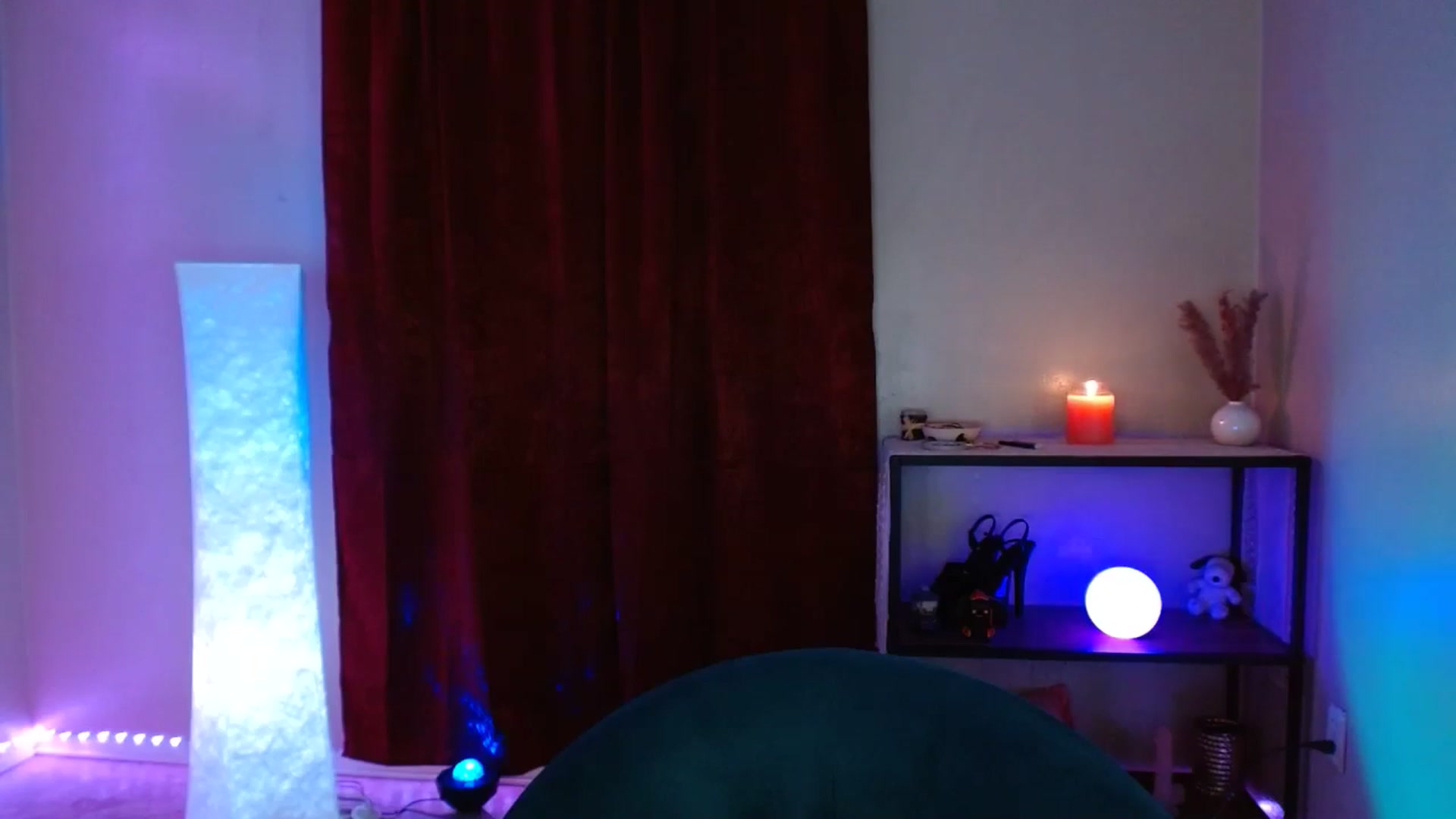 Gallery image thumbnail from DaniSlice's myfreecams stream on, 03/06/2025, 08:22 image 16 of 20