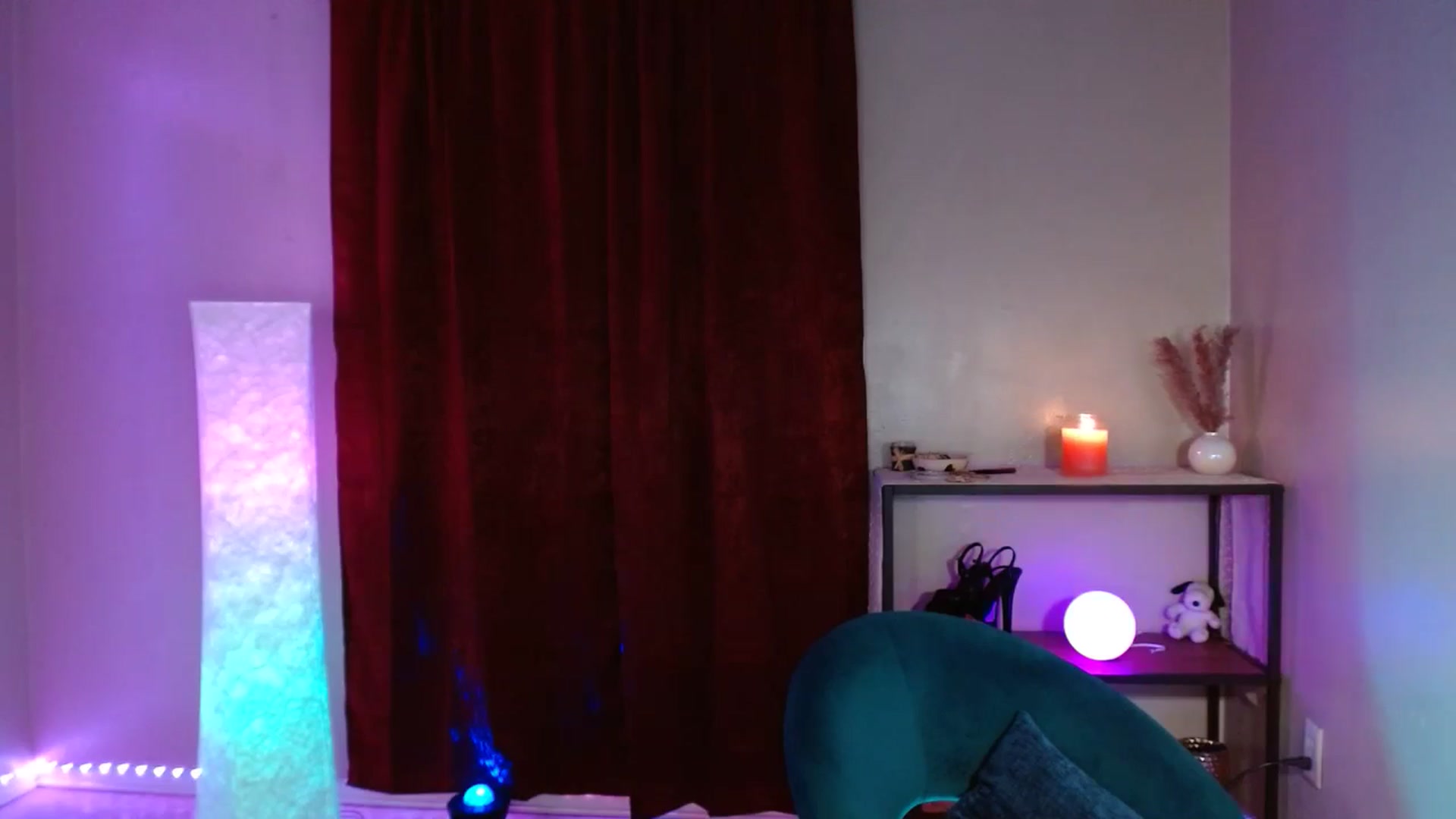 Gallery image thumbnail from DaniSlice's myfreecams stream on, 03/09/2025, 07:05 image 20 of 20
