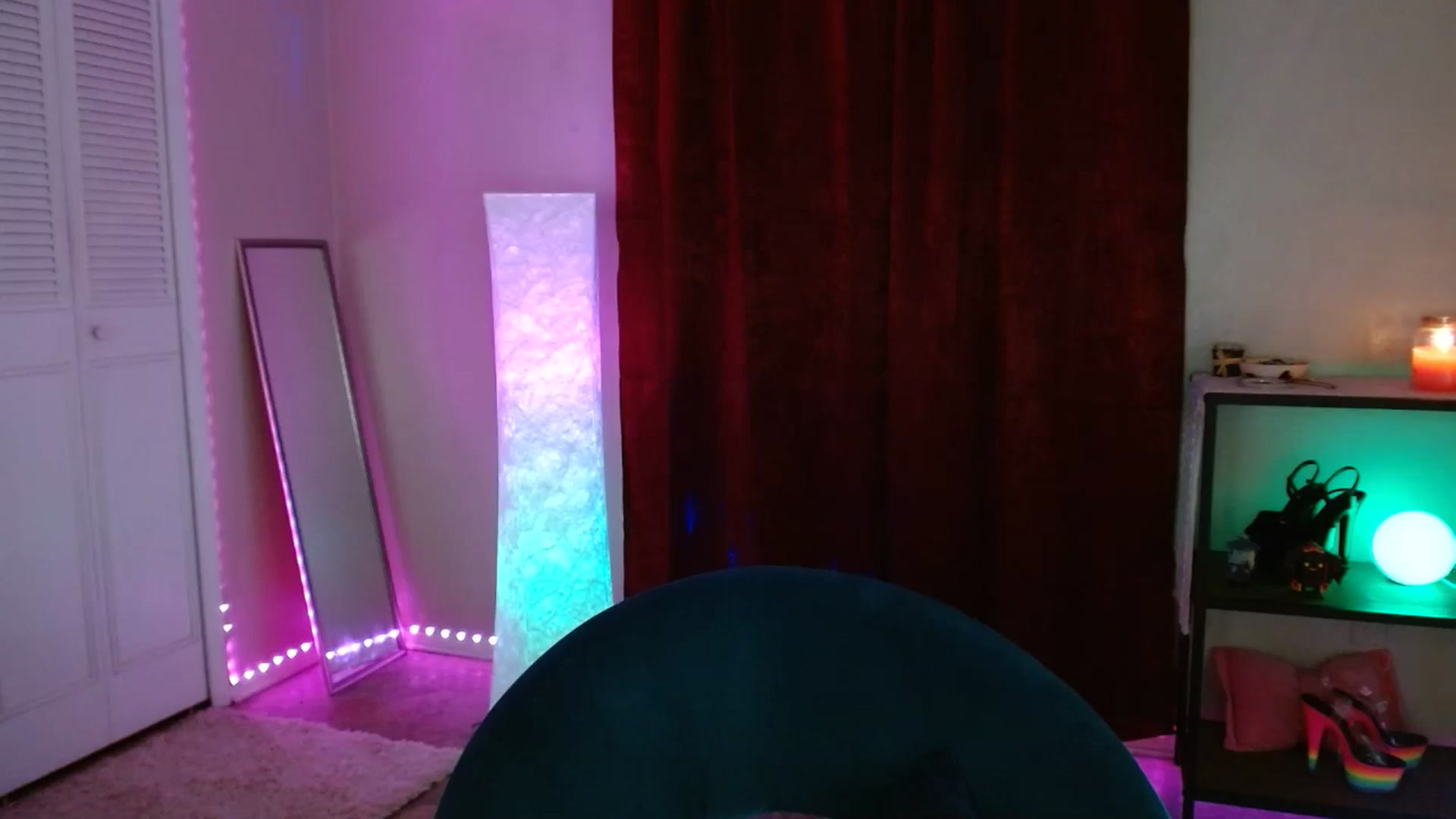 Gallery image thumbnail from DaniSlice's myfreecams stream on, 03/17/2025, 04:06 image 15 of 20