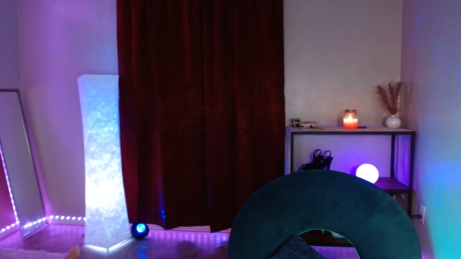 Gallery image thumbnail from DaniSlice's myfreecams stream on, 03/21/2025, 04:12 image 12 of 20