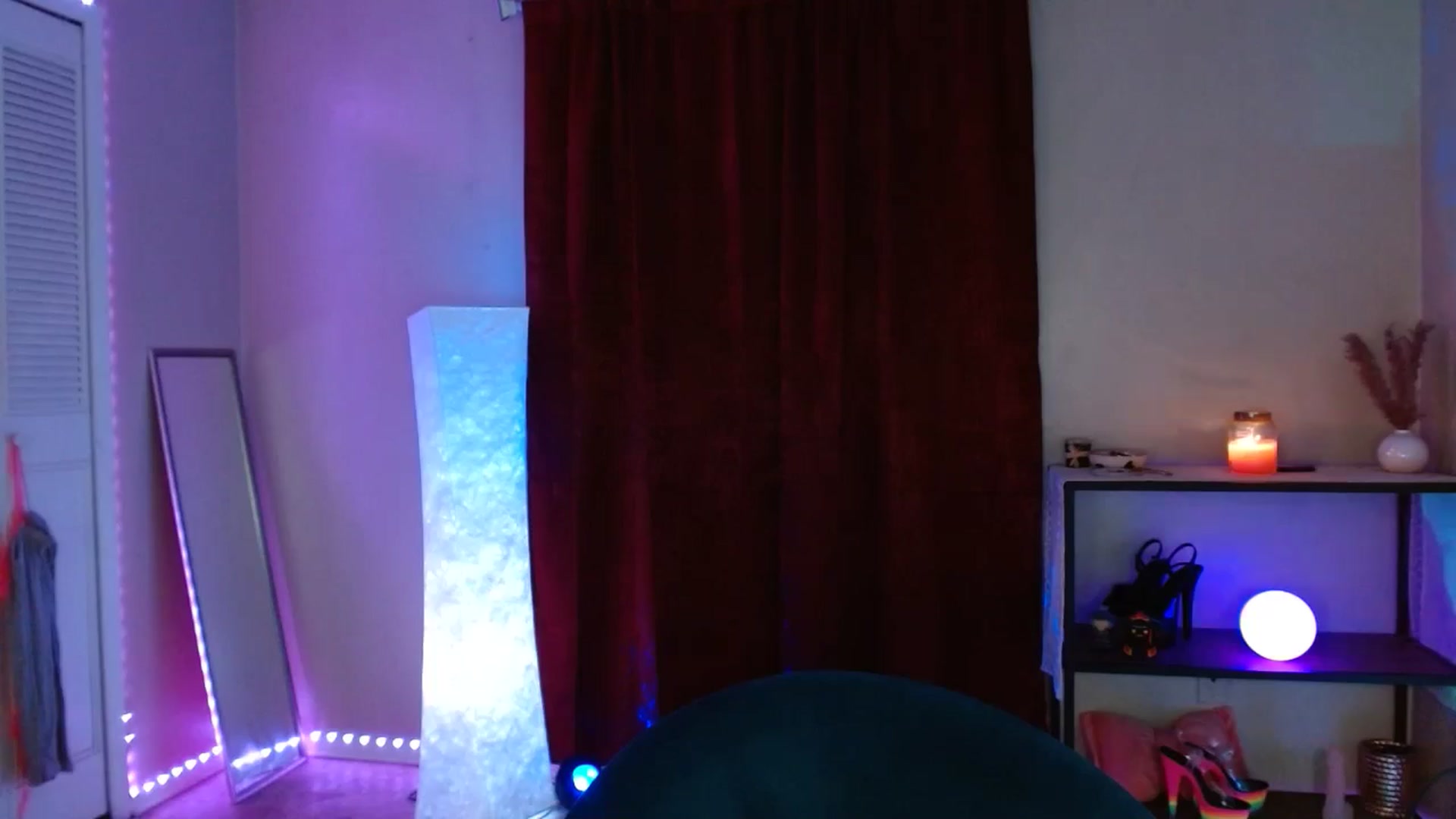 Gallery image thumbnail from DaniSlice's myfreecams stream on, 03/22/2025, 08:54 image 20 of 20