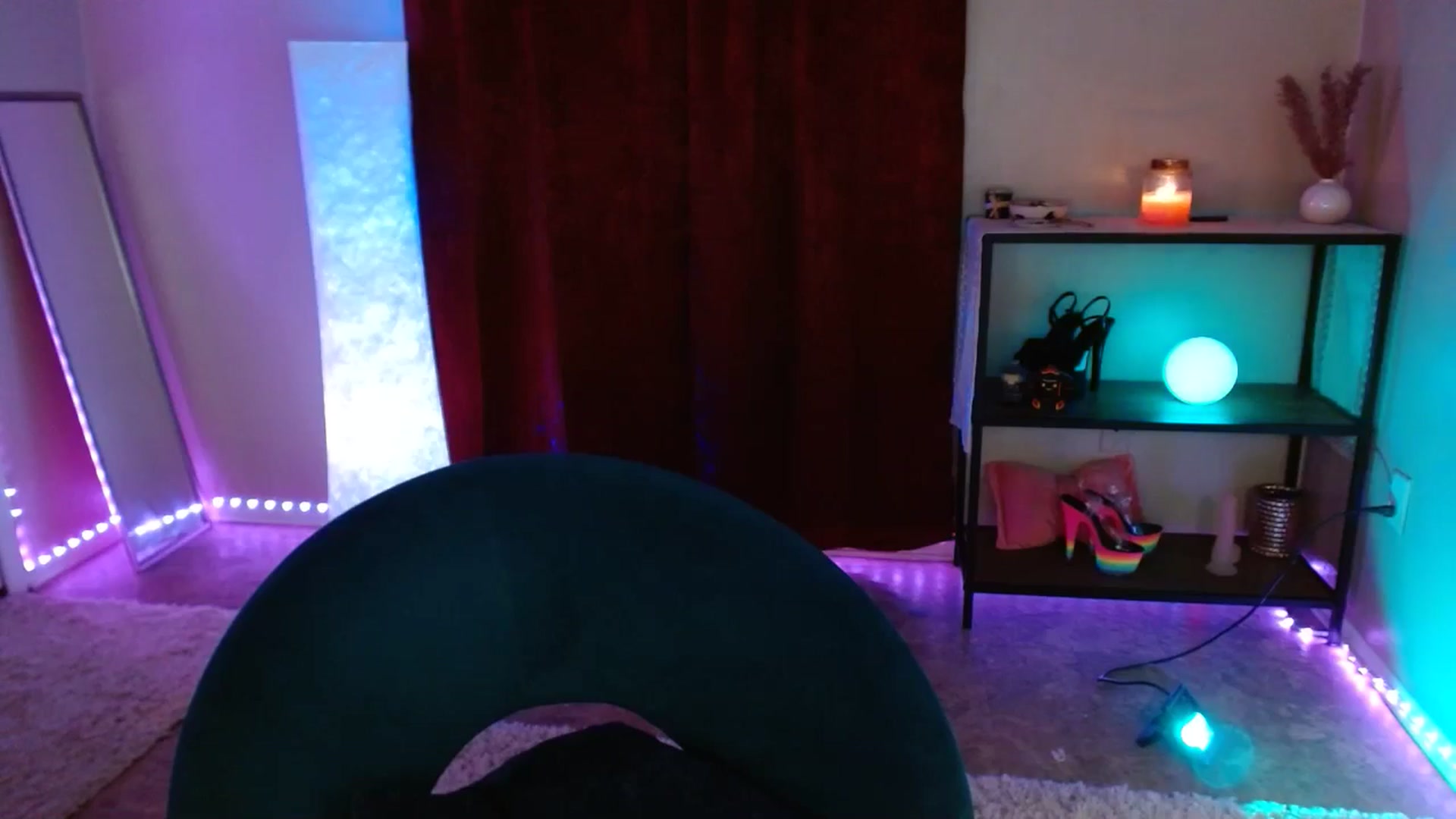 Gallery image thumbnail from DaniSlice's myfreecams stream on, 03/23/2025, 10:38 image 11 of 20