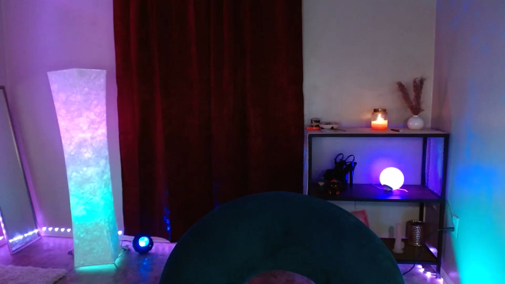 Gallery image thumbnail from DaniSlice's myfreecams stream on, 03/27/2025, 05:18 image 19 of 20
