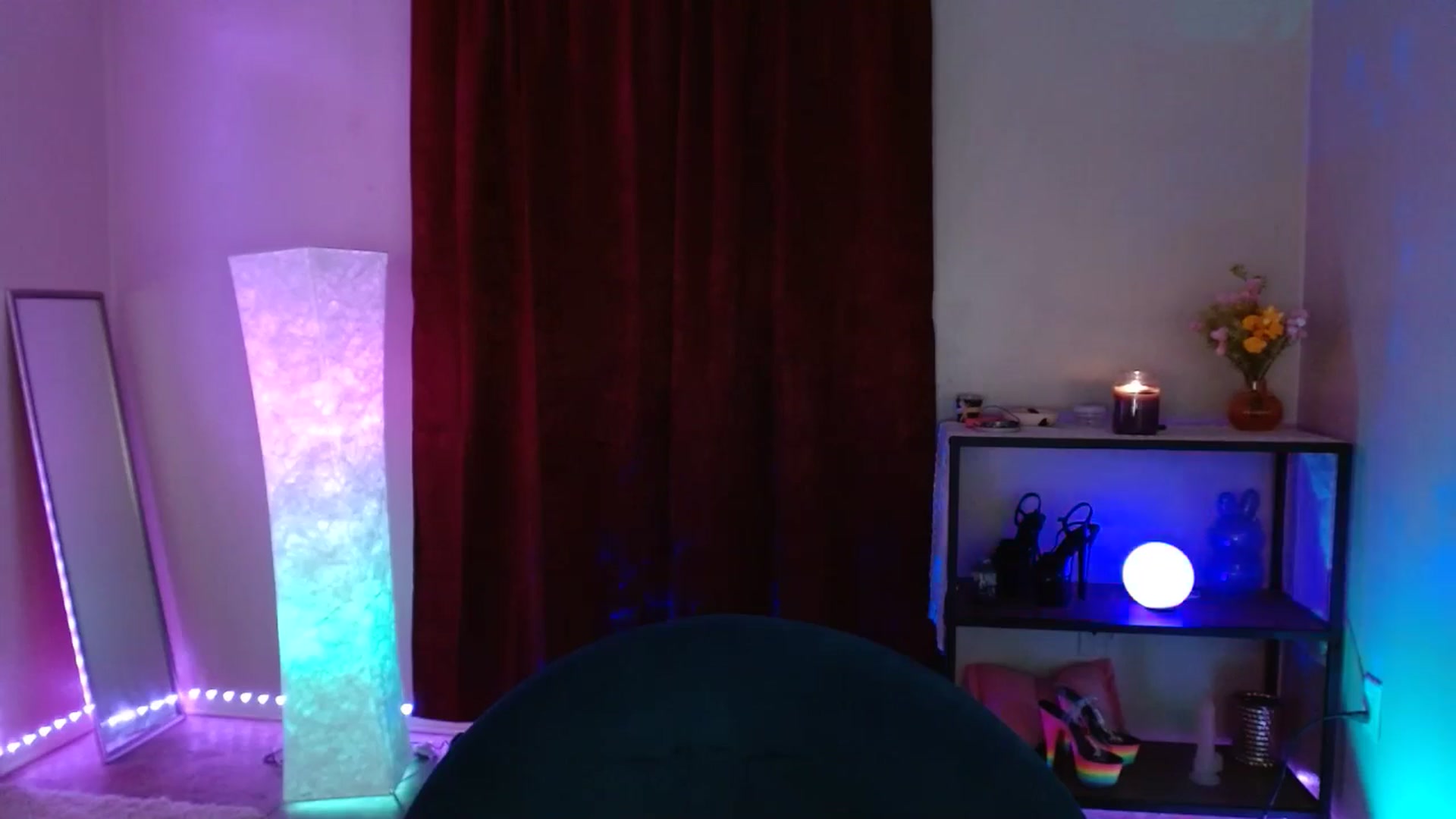 Gallery image thumbnail from DaniSlice's myfreecams stream on, 04/06/2025, 09:15 image 11 of 20