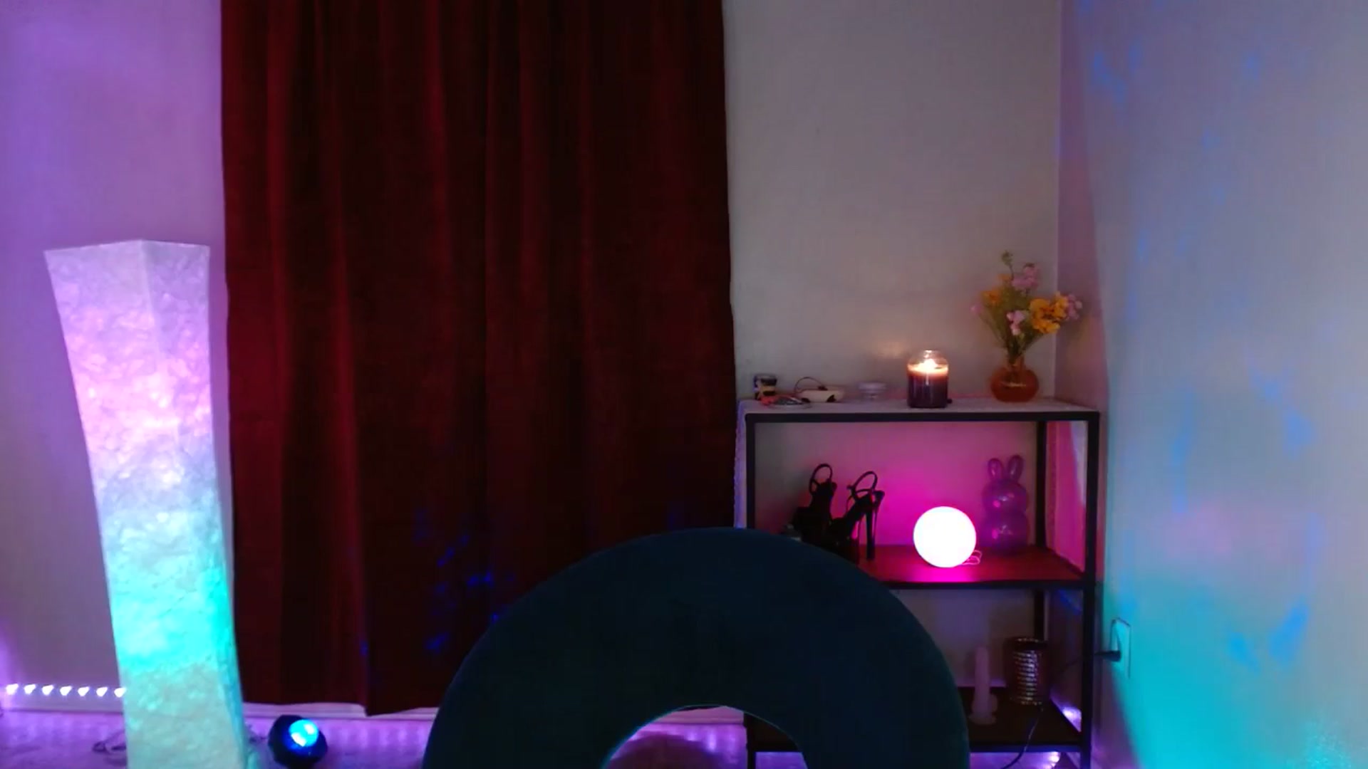 Gallery image thumbnail from DaniSlice's myfreecams stream on, 04/07/2025, 07:49 image 12 of 20