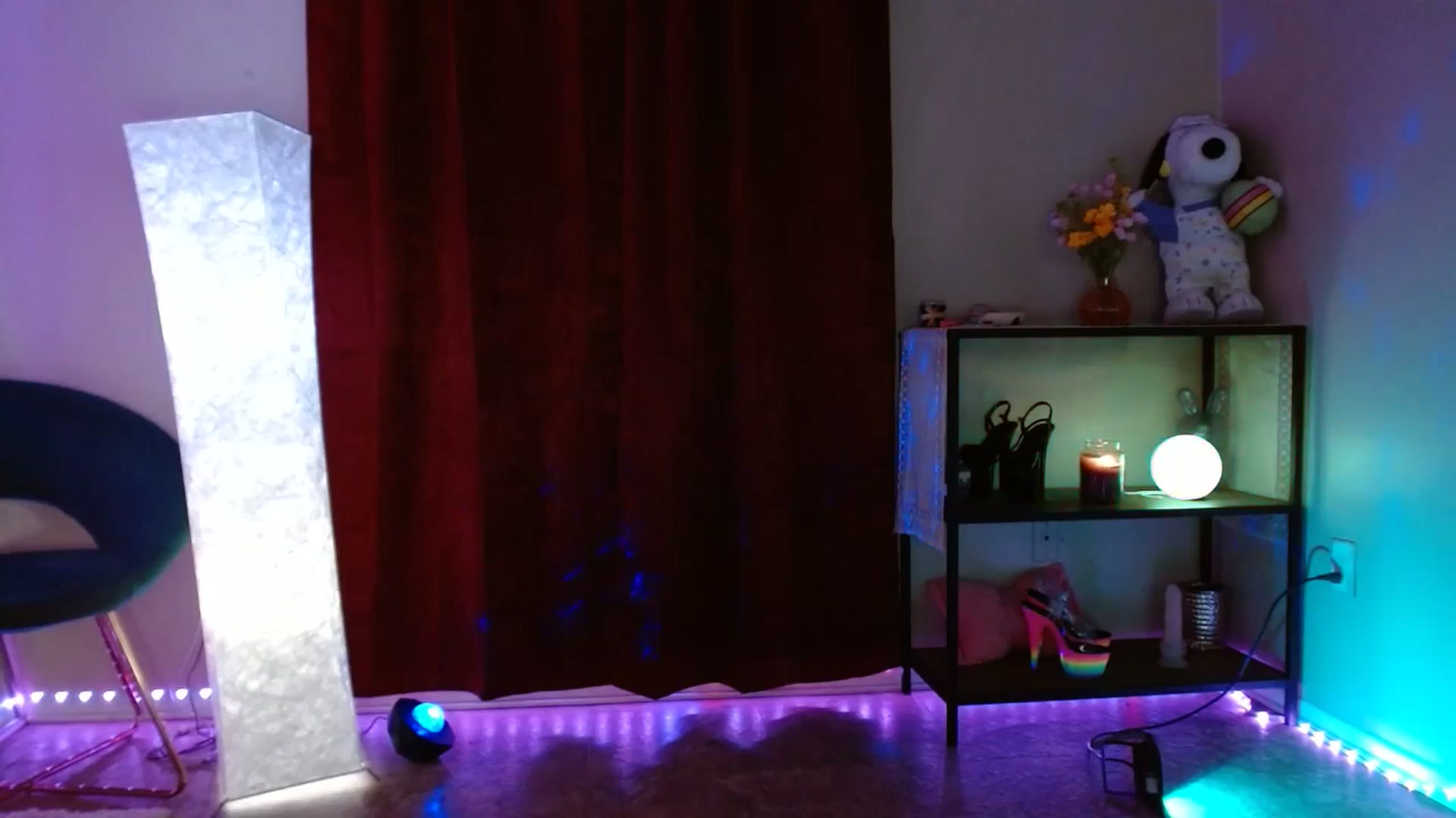 Gallery image thumbnail from DaniSlice's myfreecams stream on, 04/09/2025, 08:27 image 10 of 20