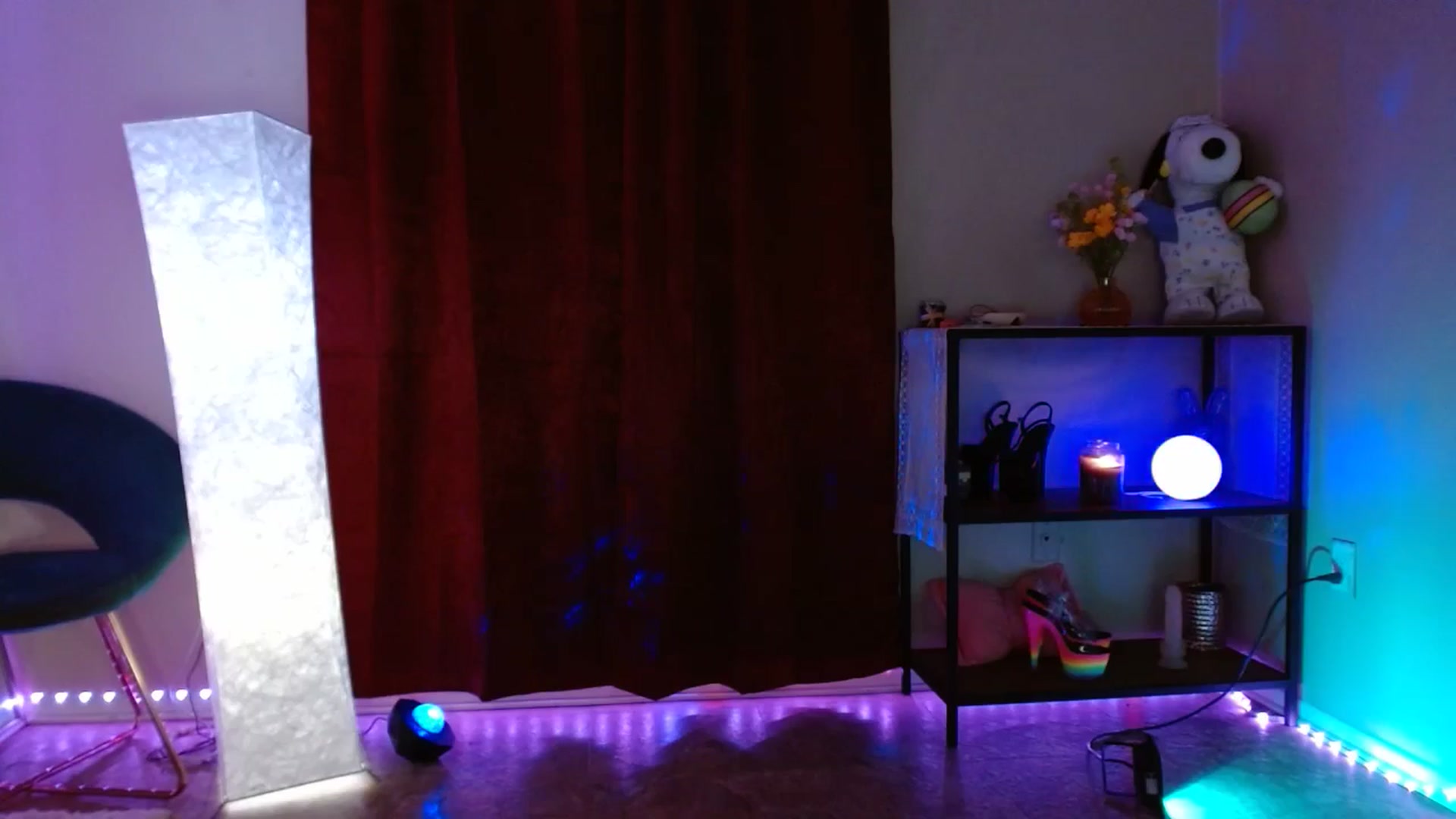 Gallery image thumbnail from DaniSlice's myfreecams stream on, 04/09/2025, 08:27 image 9 of 20