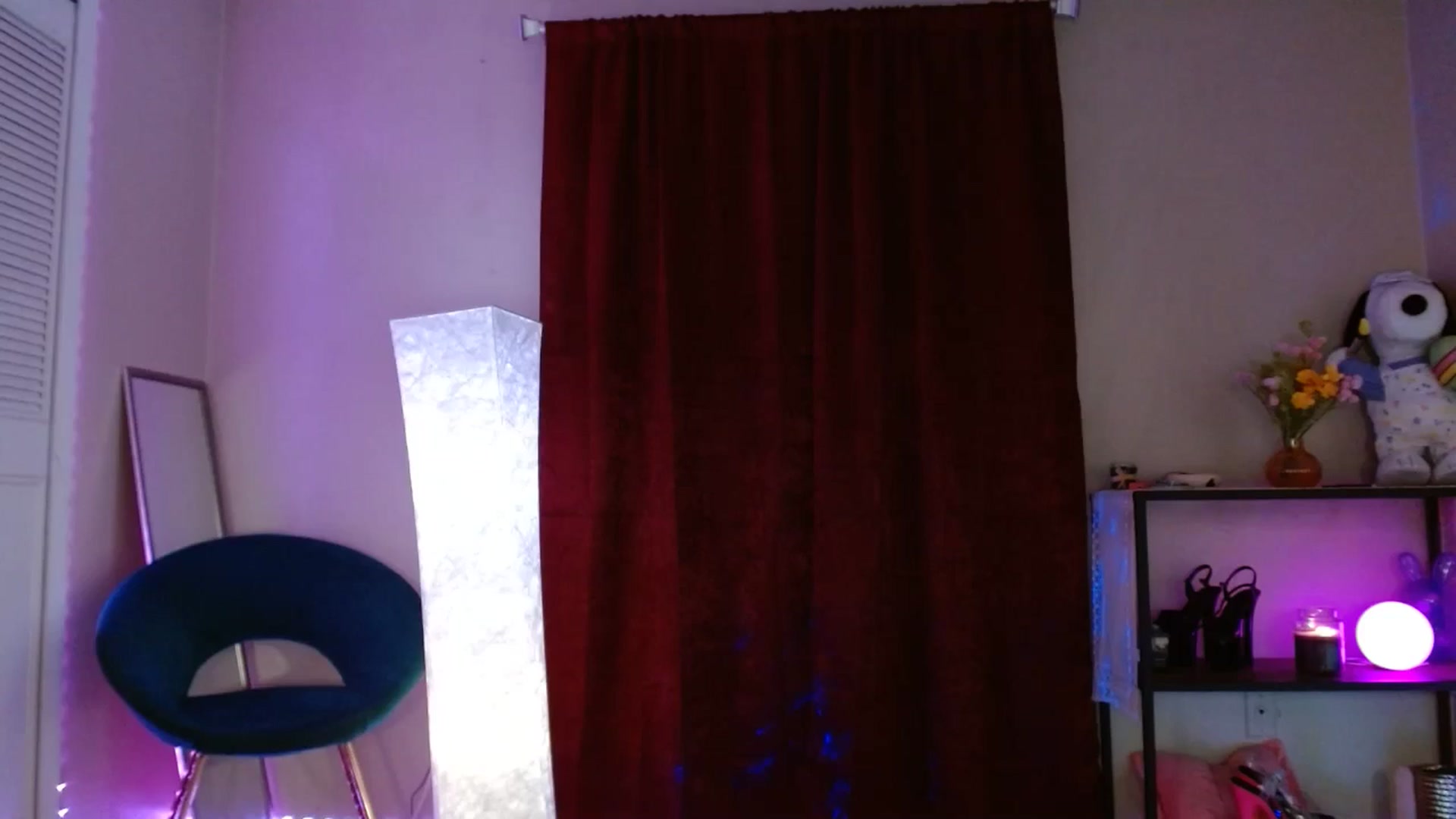 Gallery image thumbnail from DaniSlice's myfreecams stream on, 04/12/2025, 08:43 image 19 of 20