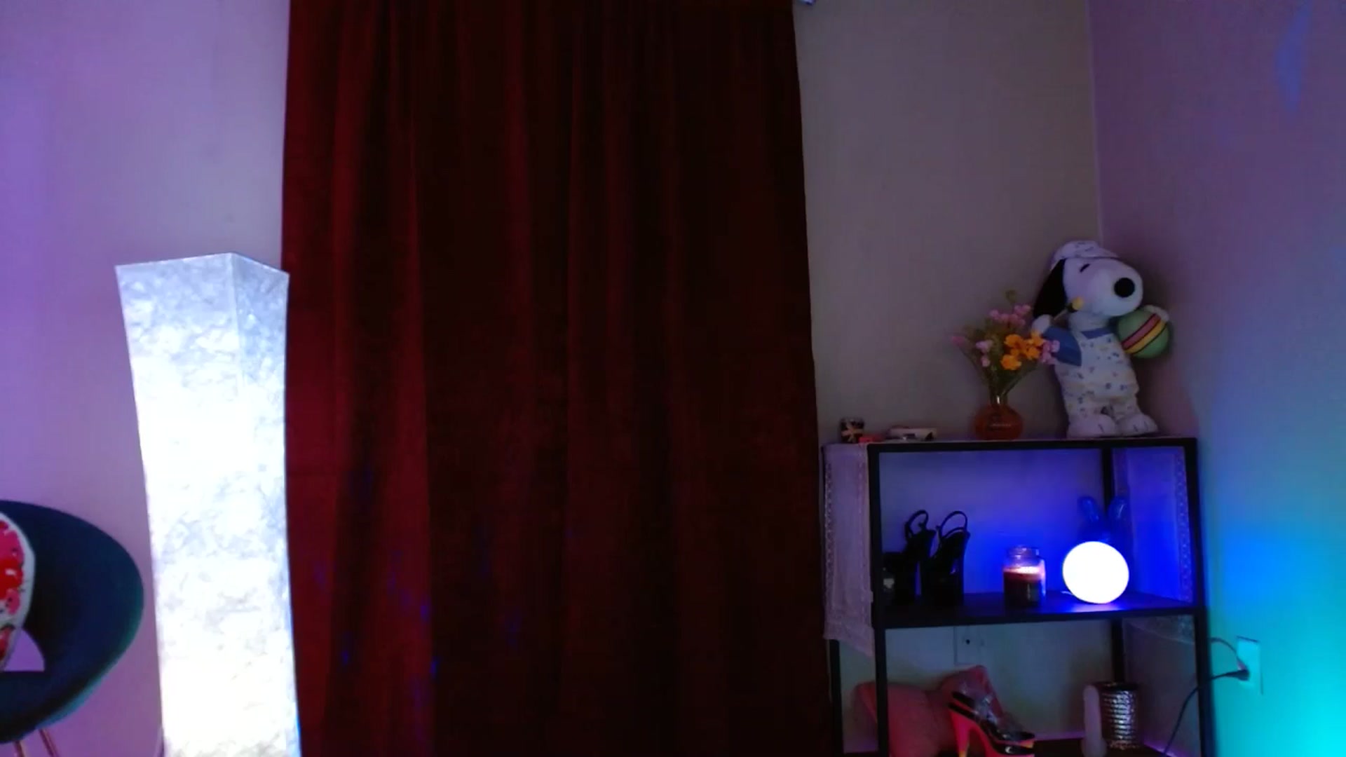 Gallery image thumbnail from DaniSlice's myfreecams stream on, 04/20/2025, 11:29 image 7 of 20