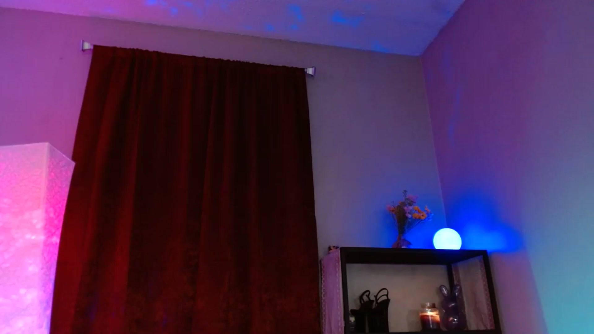 Gallery image thumbnail from DaniSlice's myfreecams stream on, 04/30/2025, 10:46 image 15 of 20