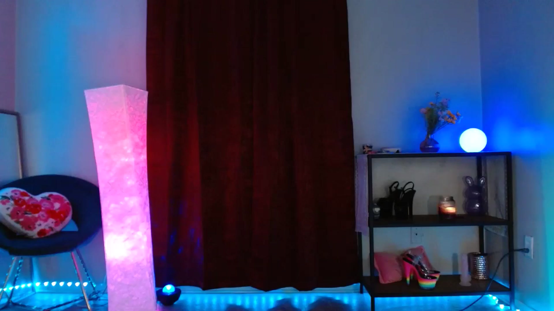 Gallery image thumbnail from DaniSlice's myfreecams stream on, 05/02/2025, 08:26 image 5 of 20