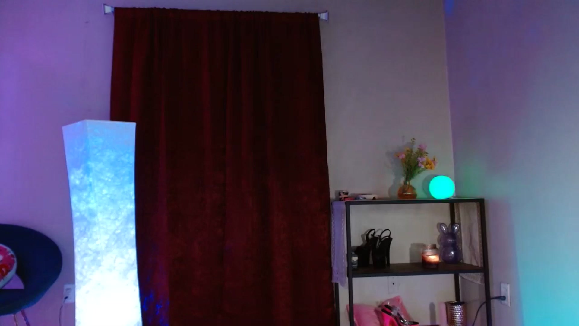 Gallery image thumbnail from DaniSlice's myfreecams stream on, 05/04/2025, 11:14 image 13 of 20