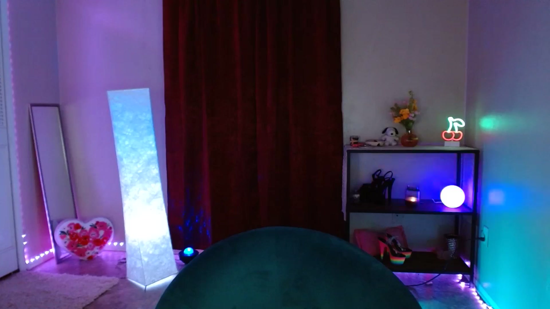 Gallery image thumbnail from DaniSlice's myfreecams stream on, 05/11/2025, 07:11 image 18 of 20