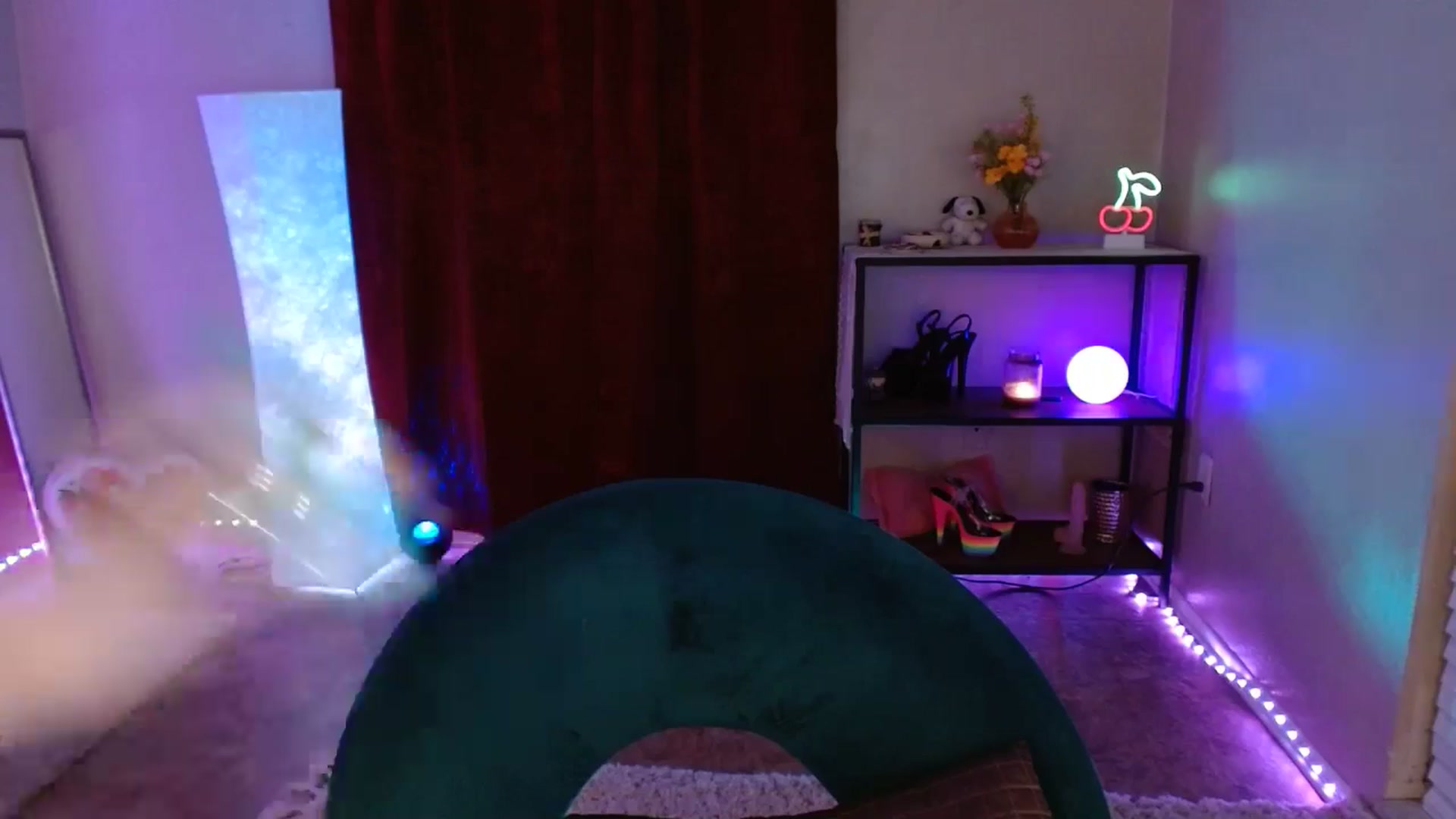 Gallery image thumbnail from DaniSlice's myfreecams stream on, 05/18/2025, 05:42 image 19 of 20