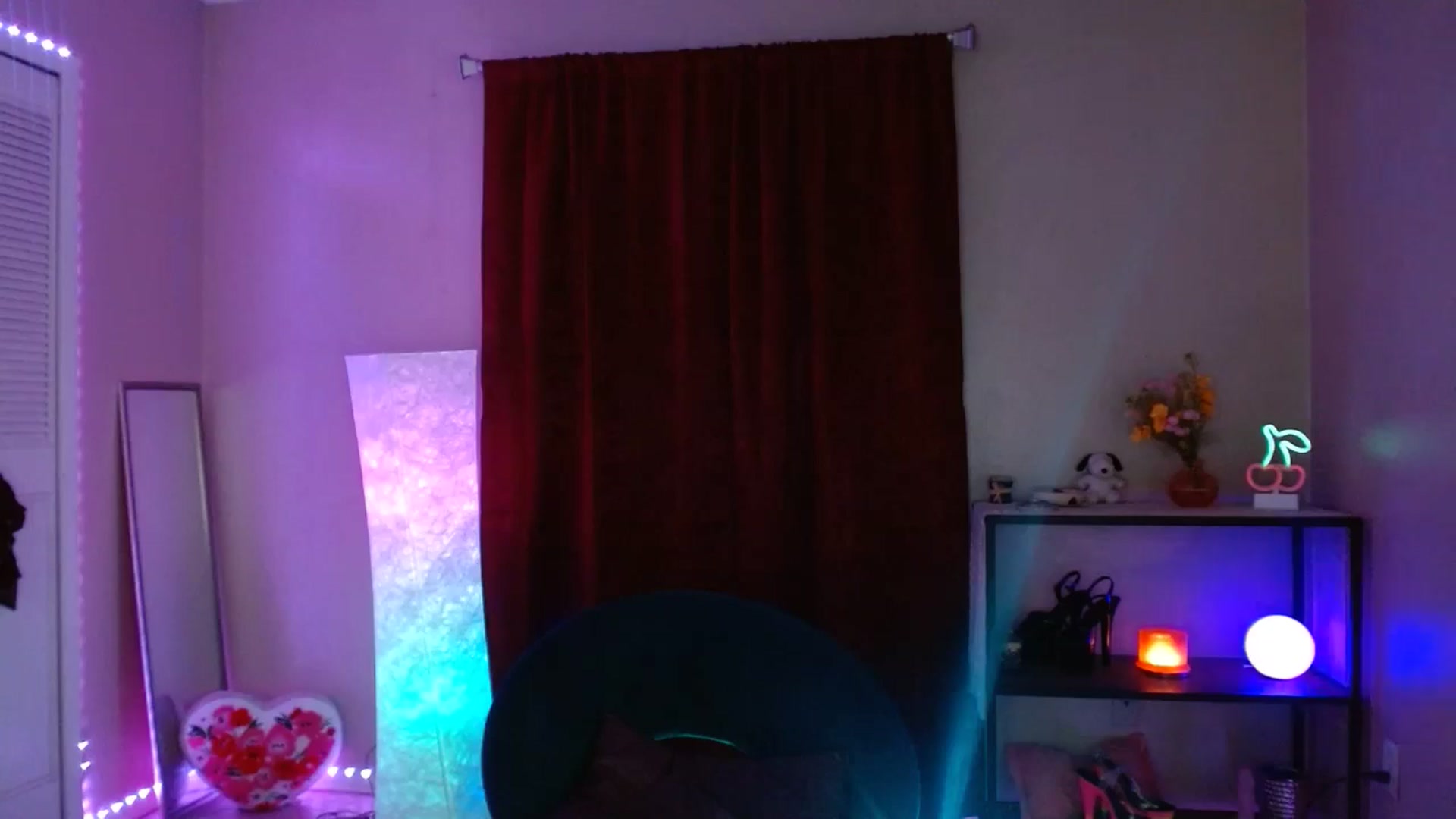 Gallery image thumbnail from DaniSlice's myfreecams stream on, 05/30/2025, 08:15 image 15 of 20