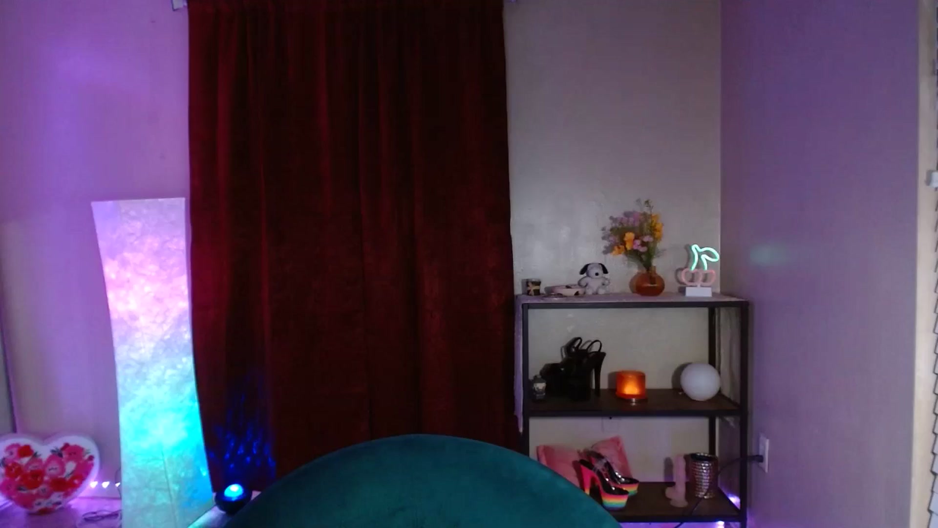 Gallery image thumbnail from DaniSlice's myfreecams stream on, 05/30/2025, 09:12 image 13 of 20