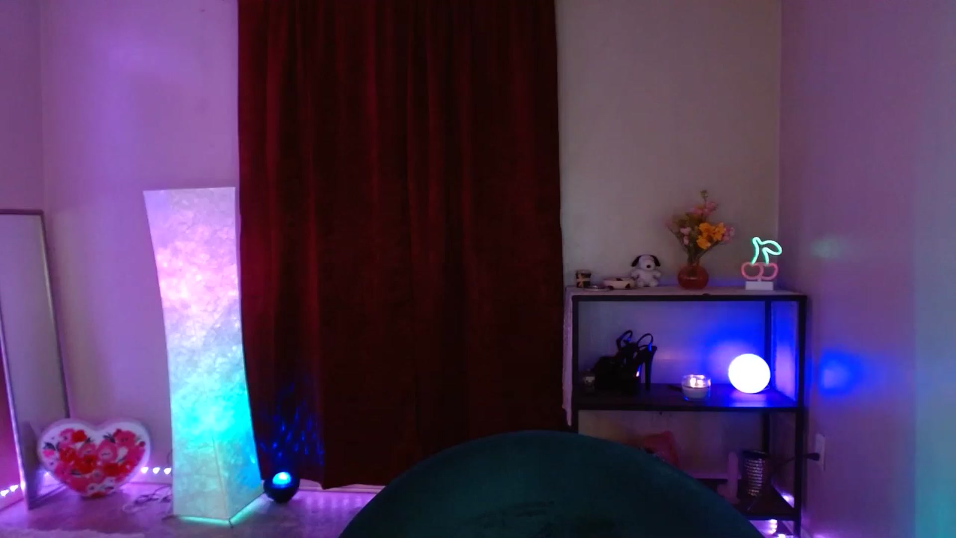 Gallery image thumbnail from DaniSlice's myfreecams stream on, 05/31/2025, 06:39 image 16 of 20