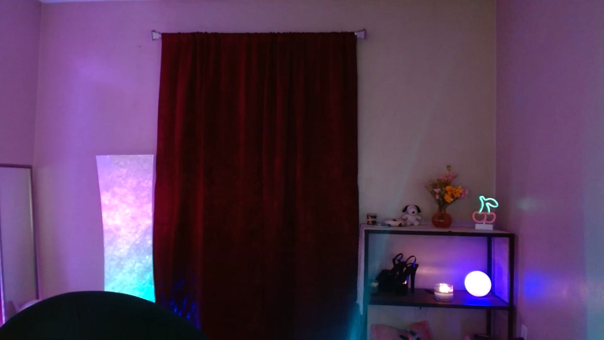 Gallery image thumbnail from DaniSlice's myfreecams stream on, 05/31/2025, 09:31 image 16 of 20
