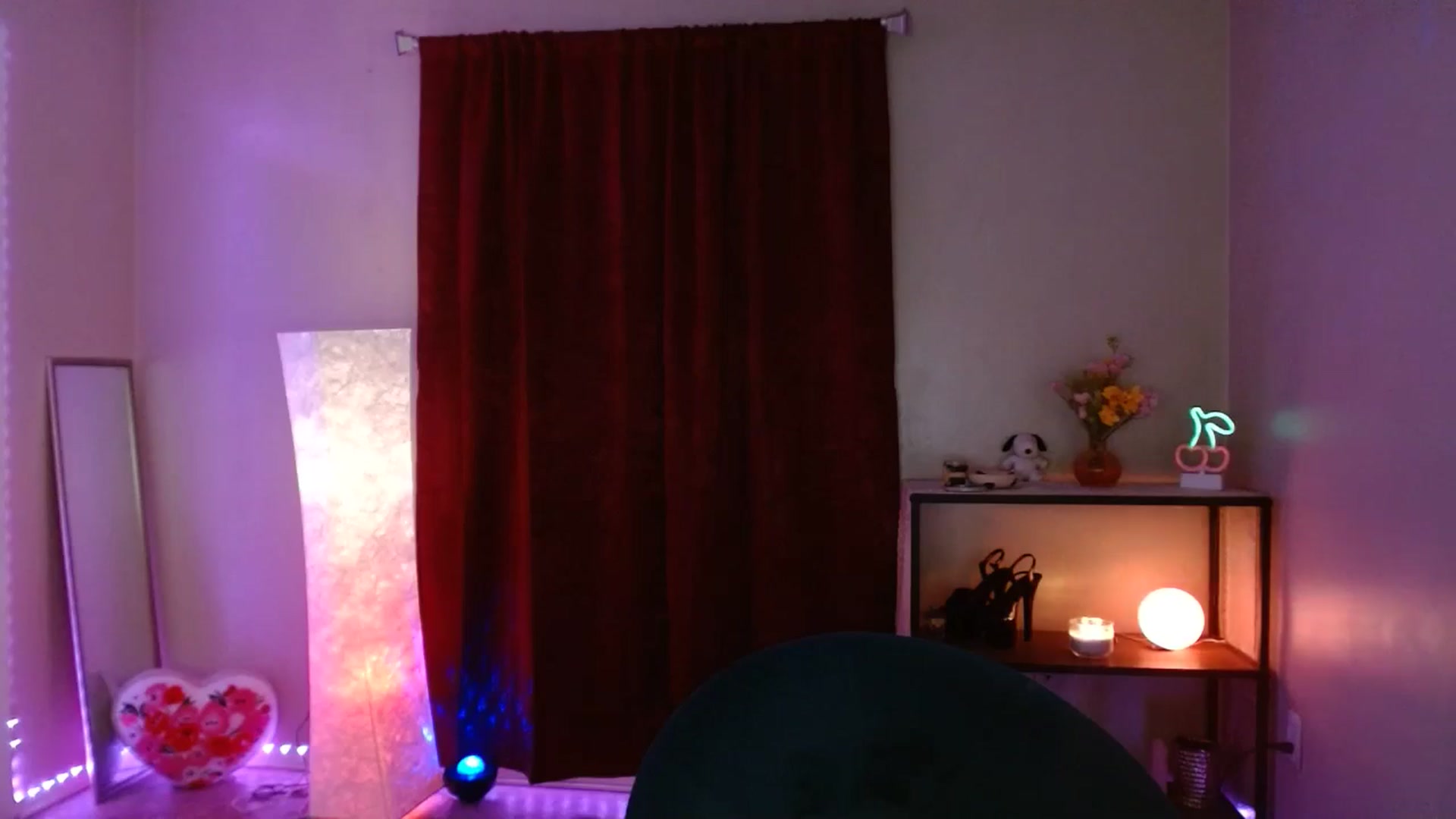 Gallery image thumbnail from DaniSlice's myfreecams stream on, 06/01/2025, 05:42 image 17 of 20