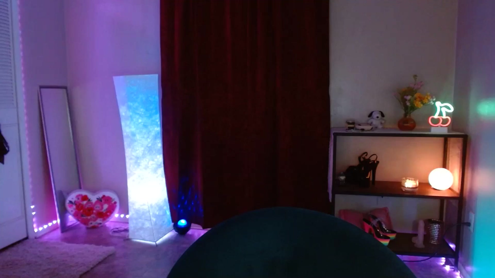 Gallery image thumbnail from DaniSlice's myfreecams stream on, 06/04/2025, 11:04 image 15 of 20