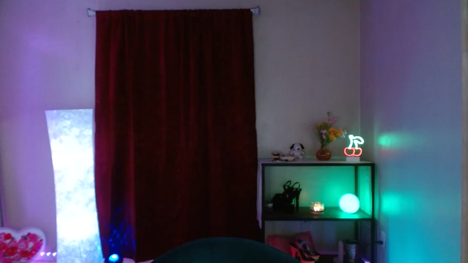Gallery image thumbnail from DaniSlice's myfreecams stream on, 06/05/2025, 07:18 image 20 of 20