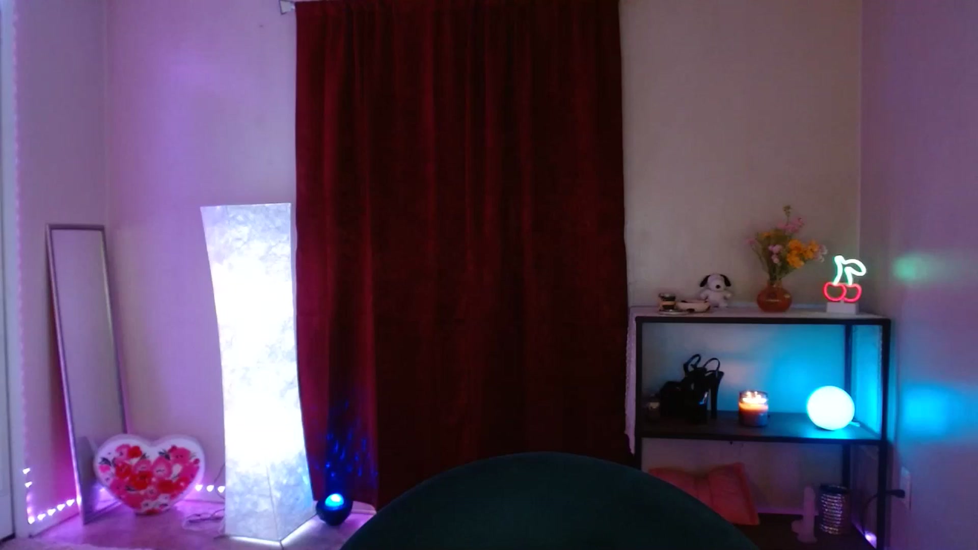 Gallery image thumbnail from DaniSlice's myfreecams stream on, 06/09/2025, 07:38 image 8 of 20