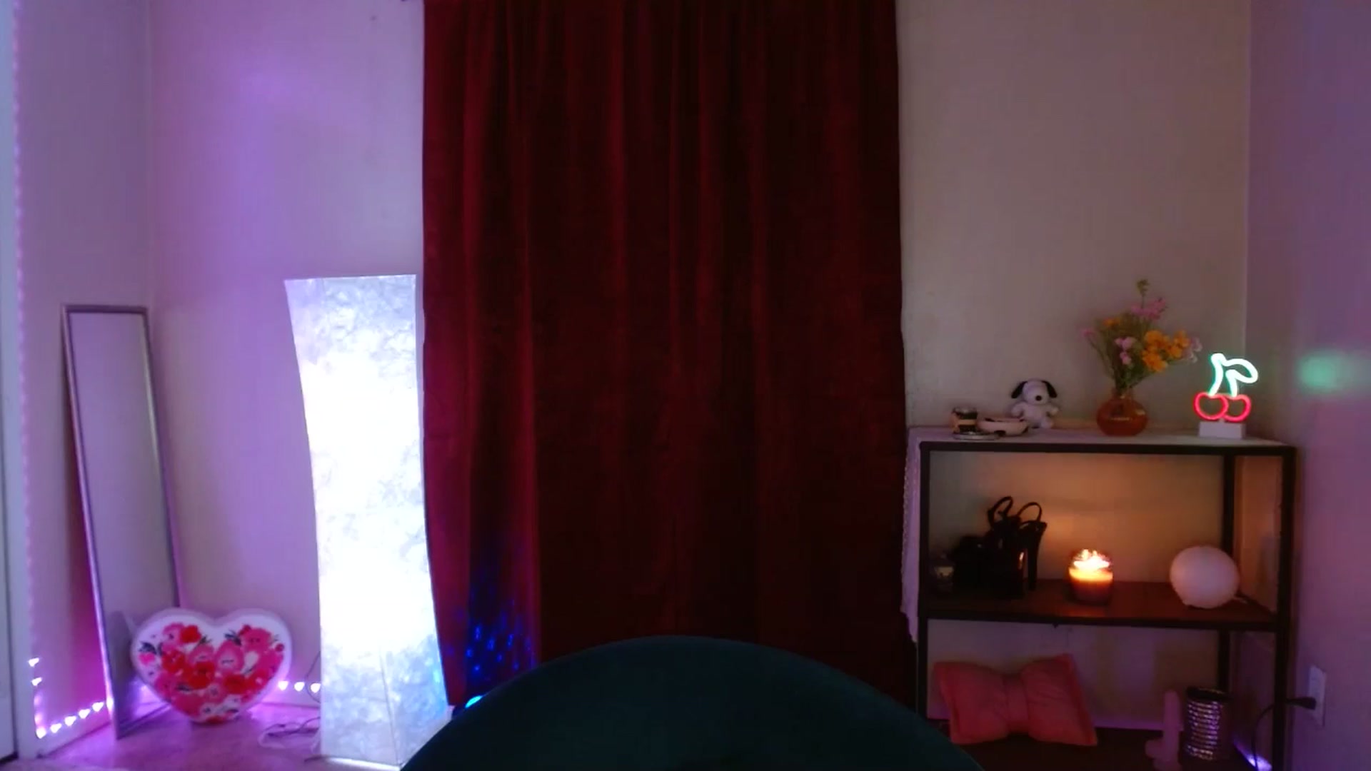 Gallery image thumbnail from DaniSlice's myfreecams stream on, 06/09/2025, 07:38 image 19 of 20