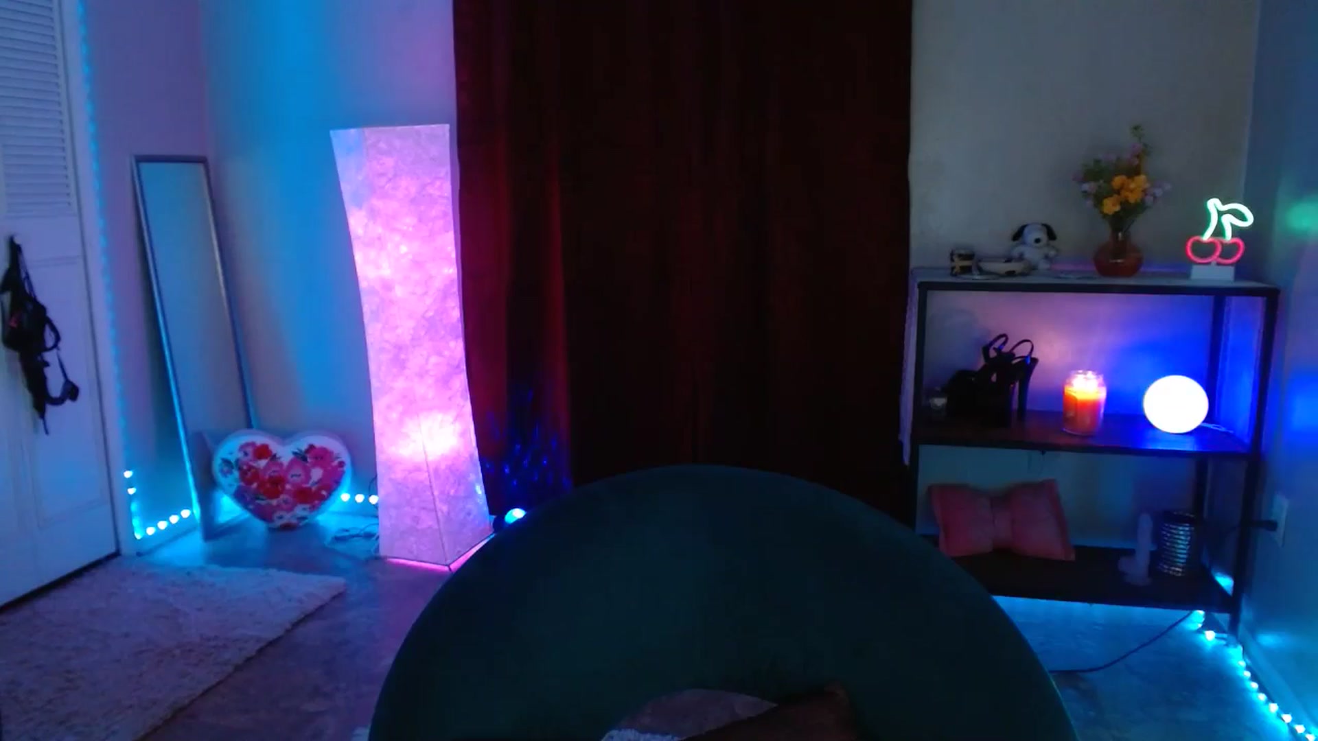 Gallery image thumbnail from DaniSlice's myfreecams stream on, 06/14/2025, 06:33 image 15 of 20