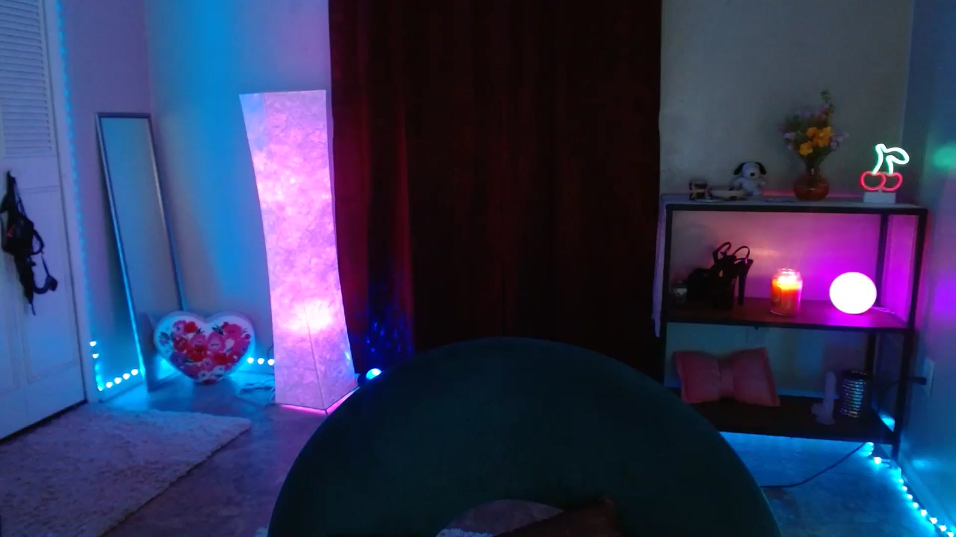 Gallery image thumbnail from DaniSlice's myfreecams stream on, 06/14/2025, 06:33 image 17 of 20