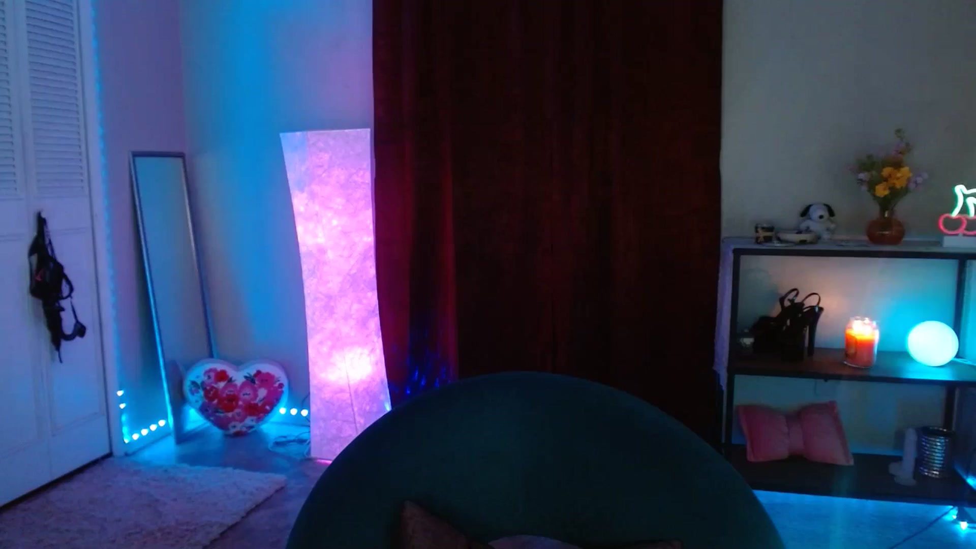 Gallery image thumbnail from DaniSlice's myfreecams stream on, 06/14/2025, 08:16 image 18 of 20