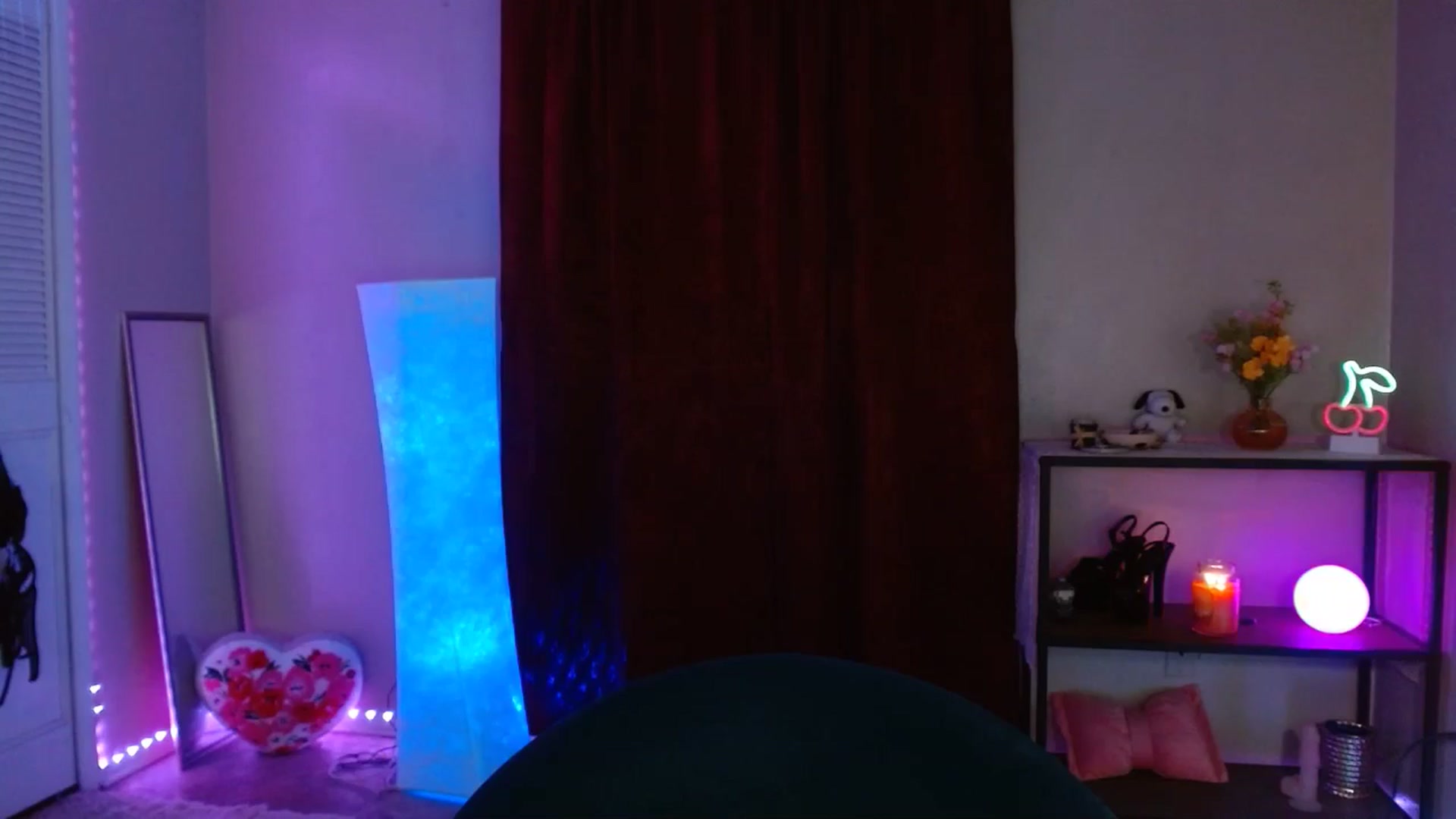 Gallery image thumbnail from DaniSlice's myfreecams stream on, 06/16/2025, 07:23 image 7 of 20