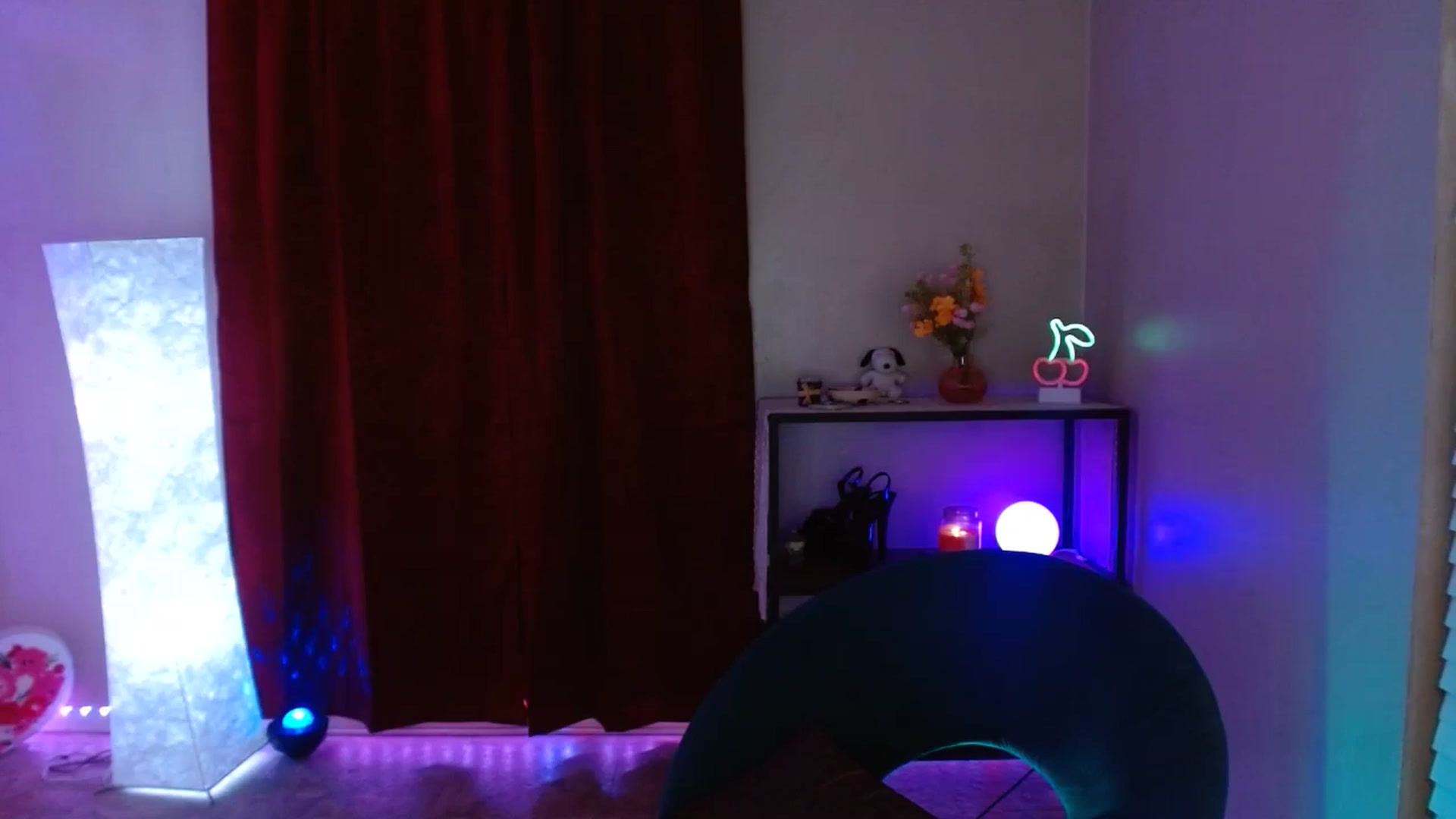 Gallery image thumbnail from DaniSlice's myfreecams stream on, 06/20/2025, 09:24 image 12 of 20
