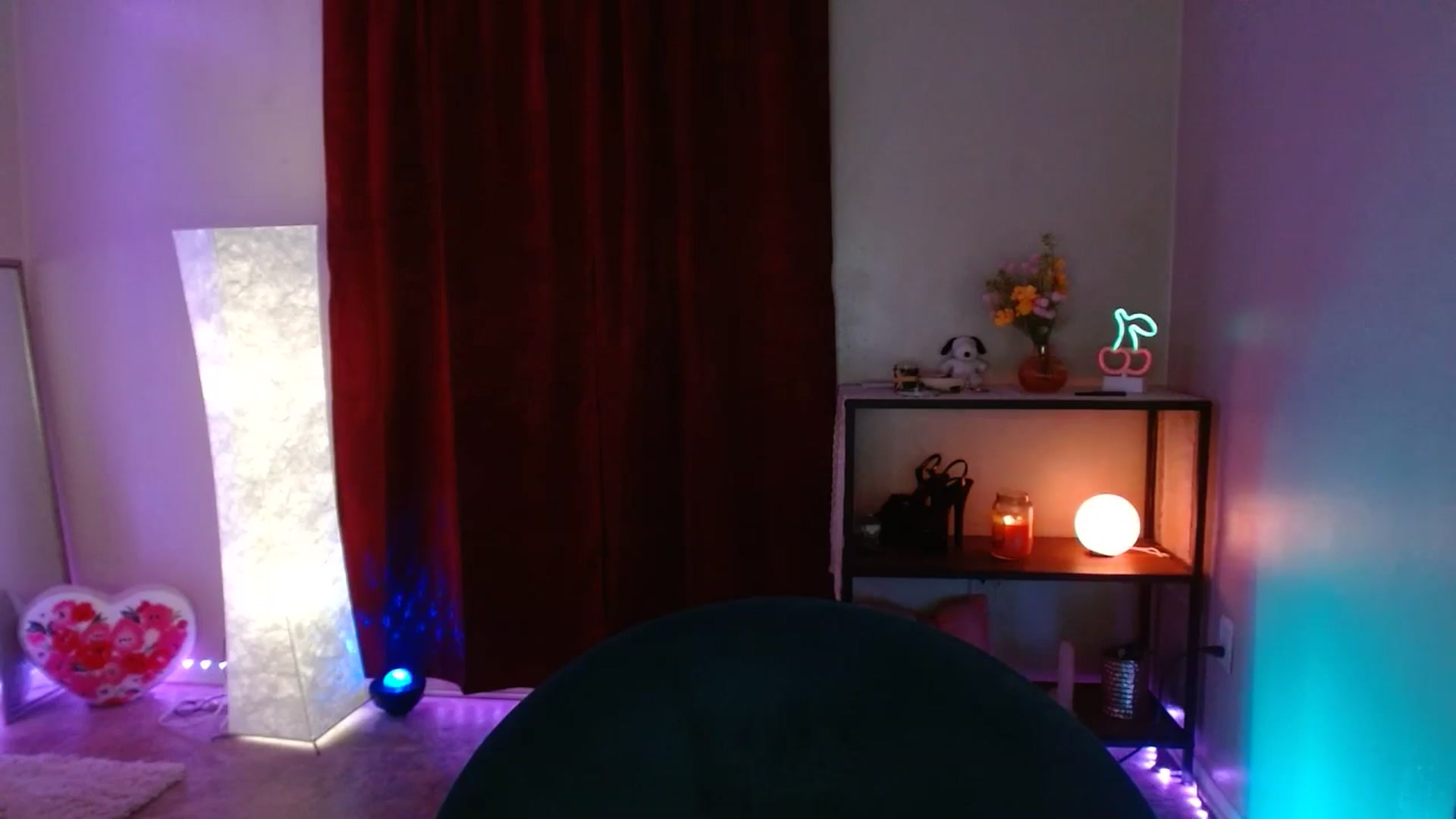 Gallery image thumbnail from DaniSlice's myfreecams stream on, 06/25/2025, 06:19 image 14 of 20