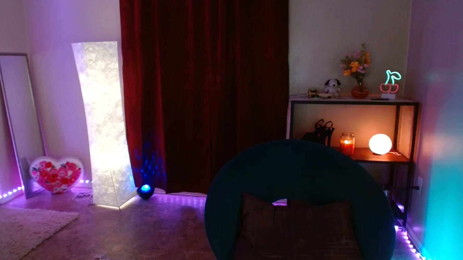 Gallery image thumbnail from DaniSlice's myfreecams stream on, 06/25/2025, 06:19 image 20 of 20