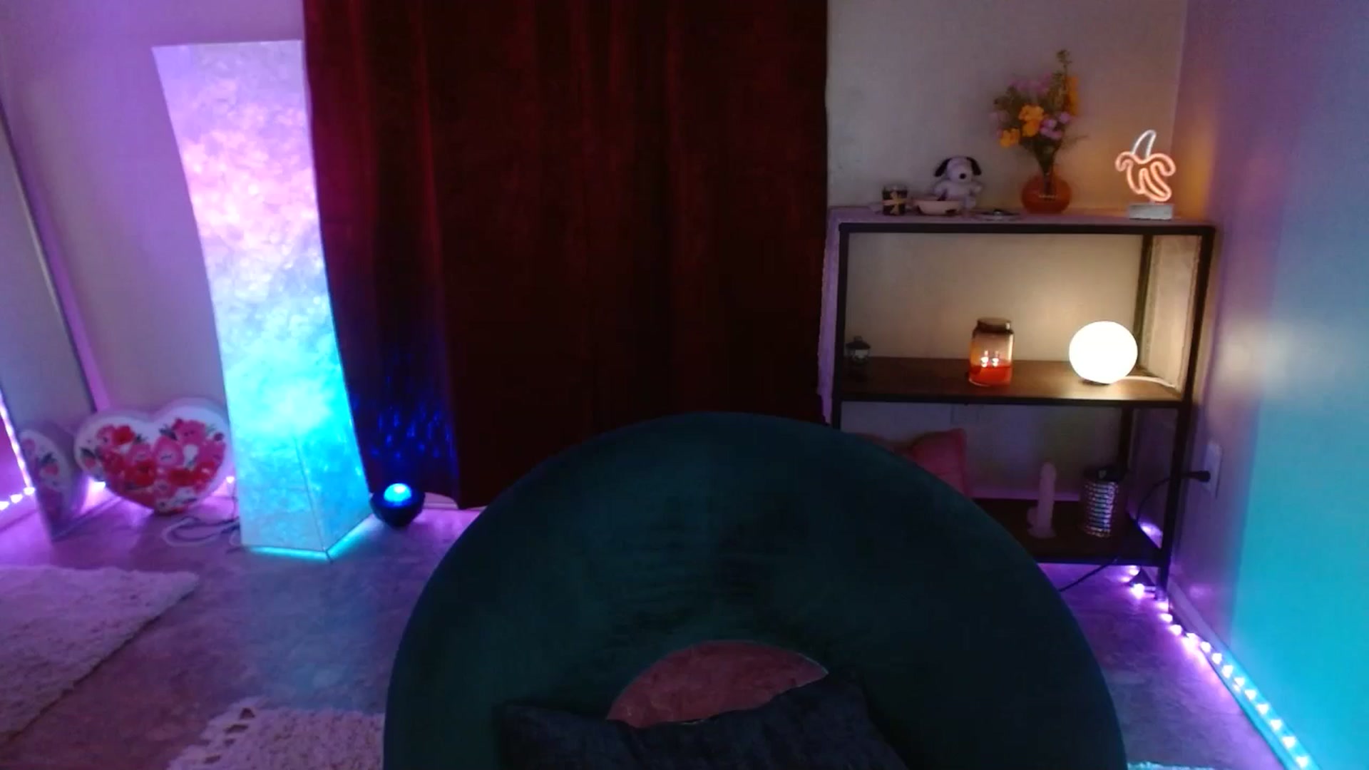 Gallery image thumbnail from DaniSlice's myfreecams stream on, 07/10/2025, 09:06 image 1 of 20