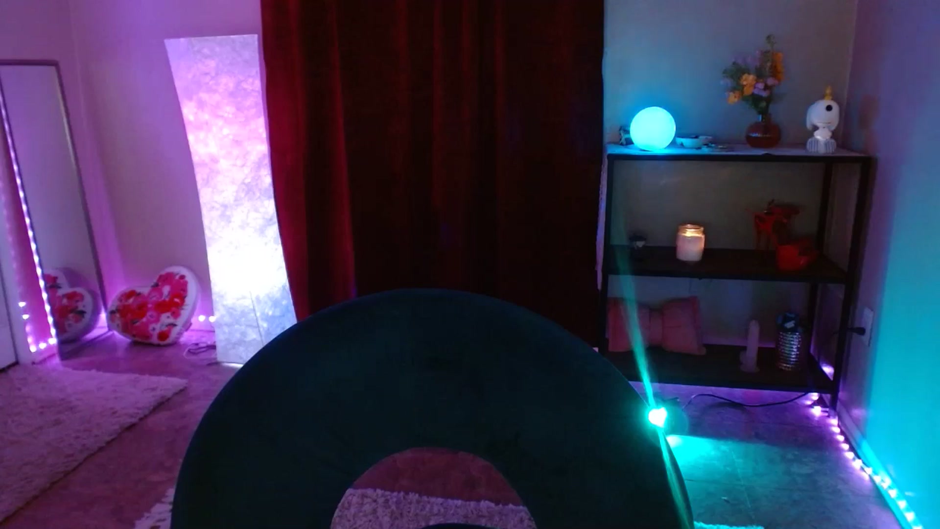 Gallery image thumbnail from DaniSlice's myfreecams stream on, 07/29/2025, 10:53 image 17 of 20
