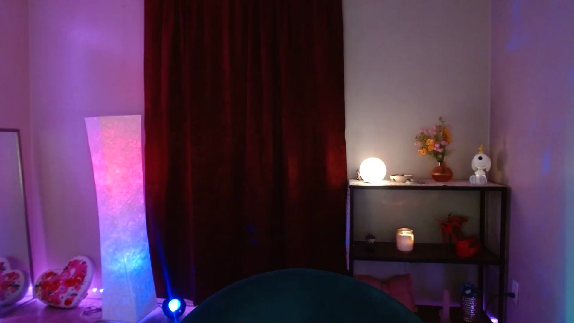 Gallery image thumbnail from DaniSlice's myfreecams stream on, 07/31/2025, 08:24 image 12 of 20