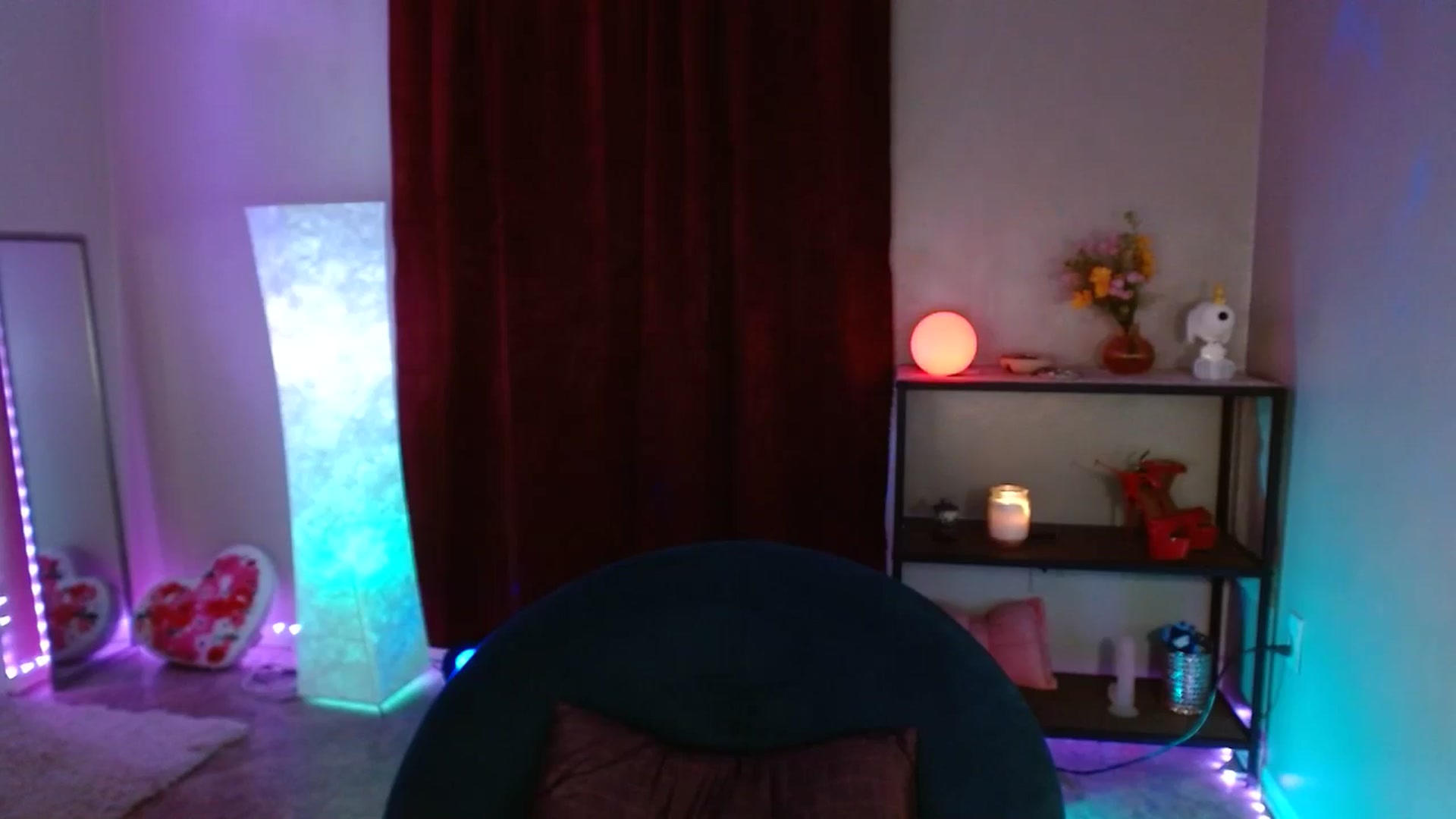 Gallery image thumbnail from DaniSlice's myfreecams stream on, 08/02/2025, 09:28 image 19 of 20